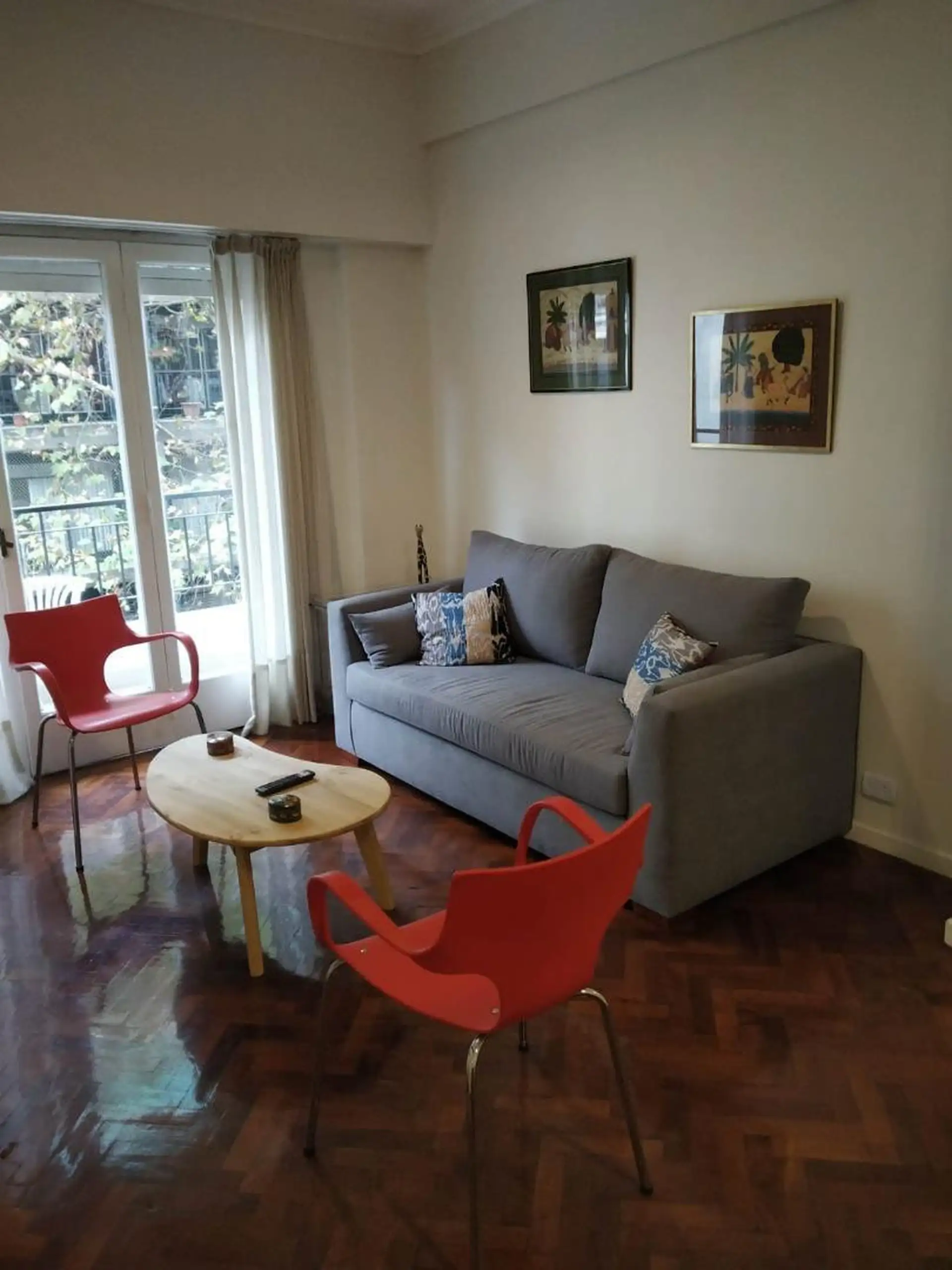 Apartamento meio andar de 3 ambientes com 2 quartos em Palermo