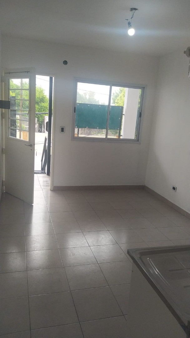 Two-room apartment on the first floor in San Justo
