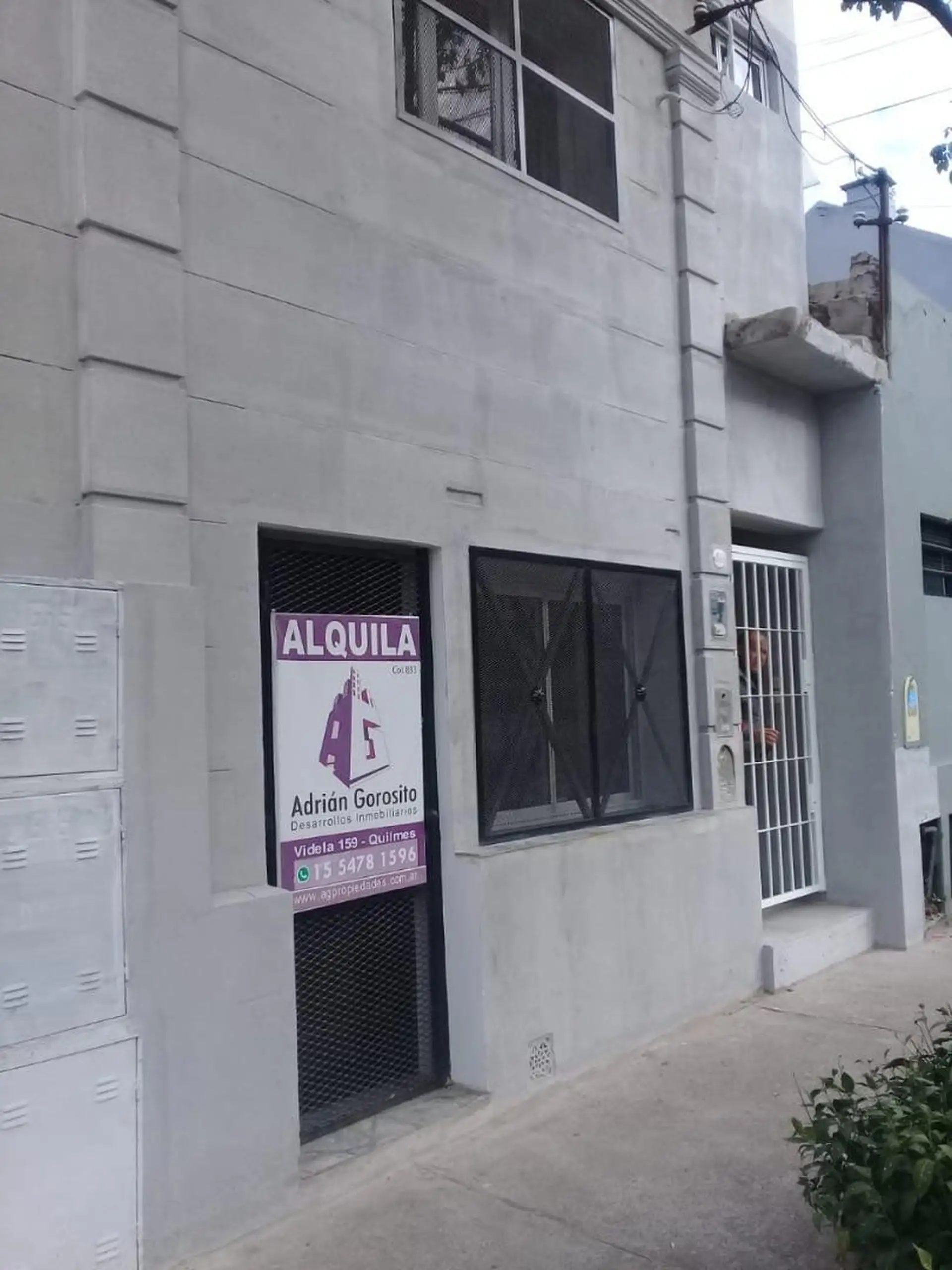 Departamento 2 ambientes independiente con dormitorio en Quilmes