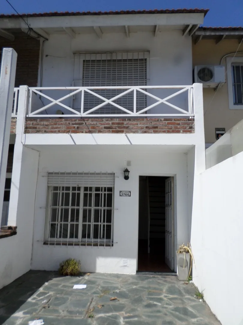 Casa em duplex de 3 ambientes em Olivos