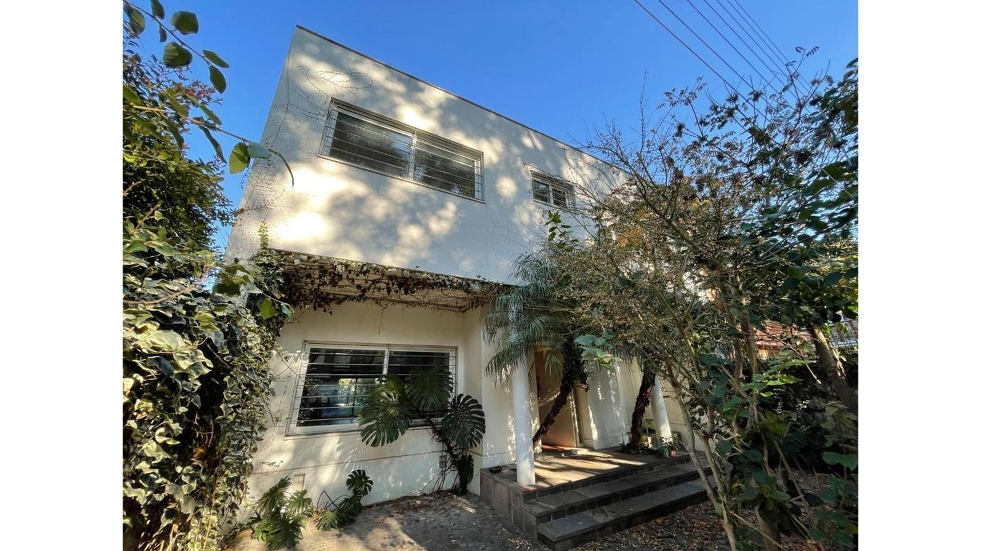 Casa com 3 dormitórios em Martínez