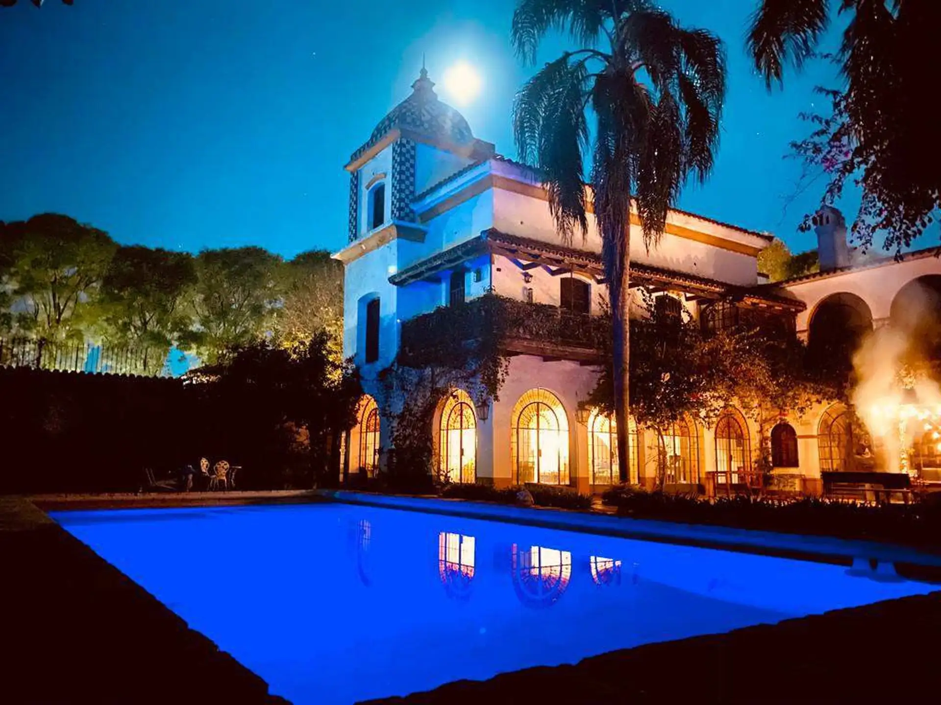 Colonial house with 5 bedrooms in Martínez