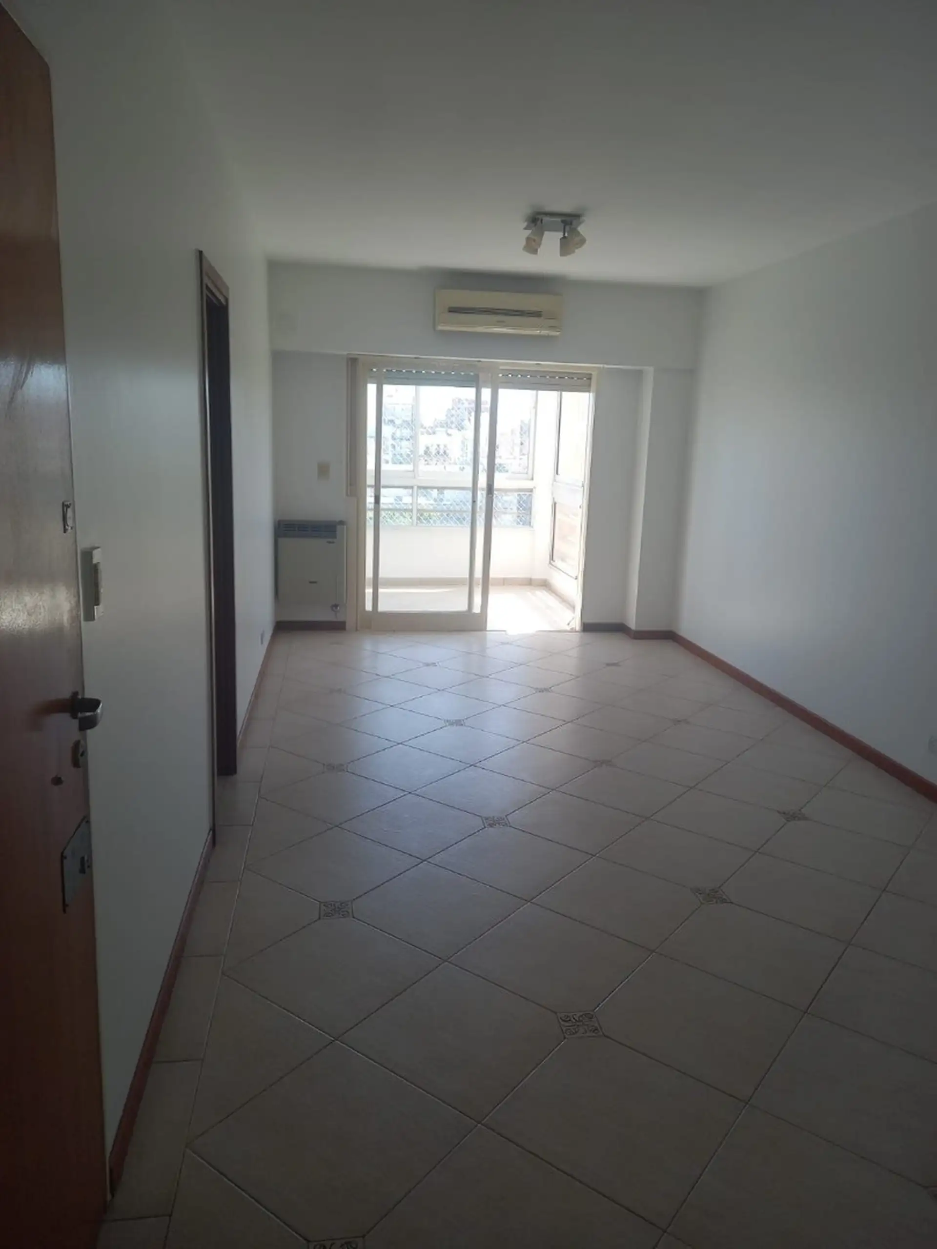 2 quartos com varanda-terraço