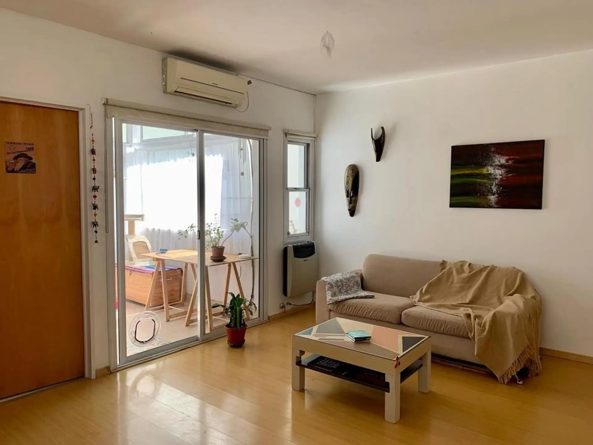 Apartamento mobiliado de 2 quartos em Villa Crespo com pátio