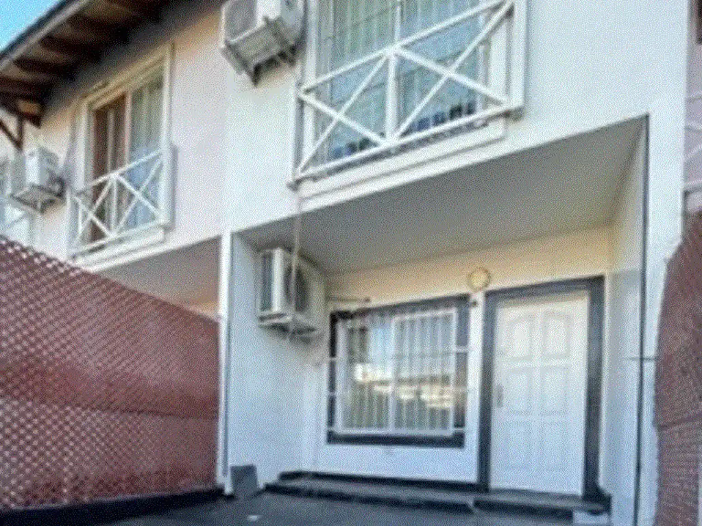 Duplex with parking and splits