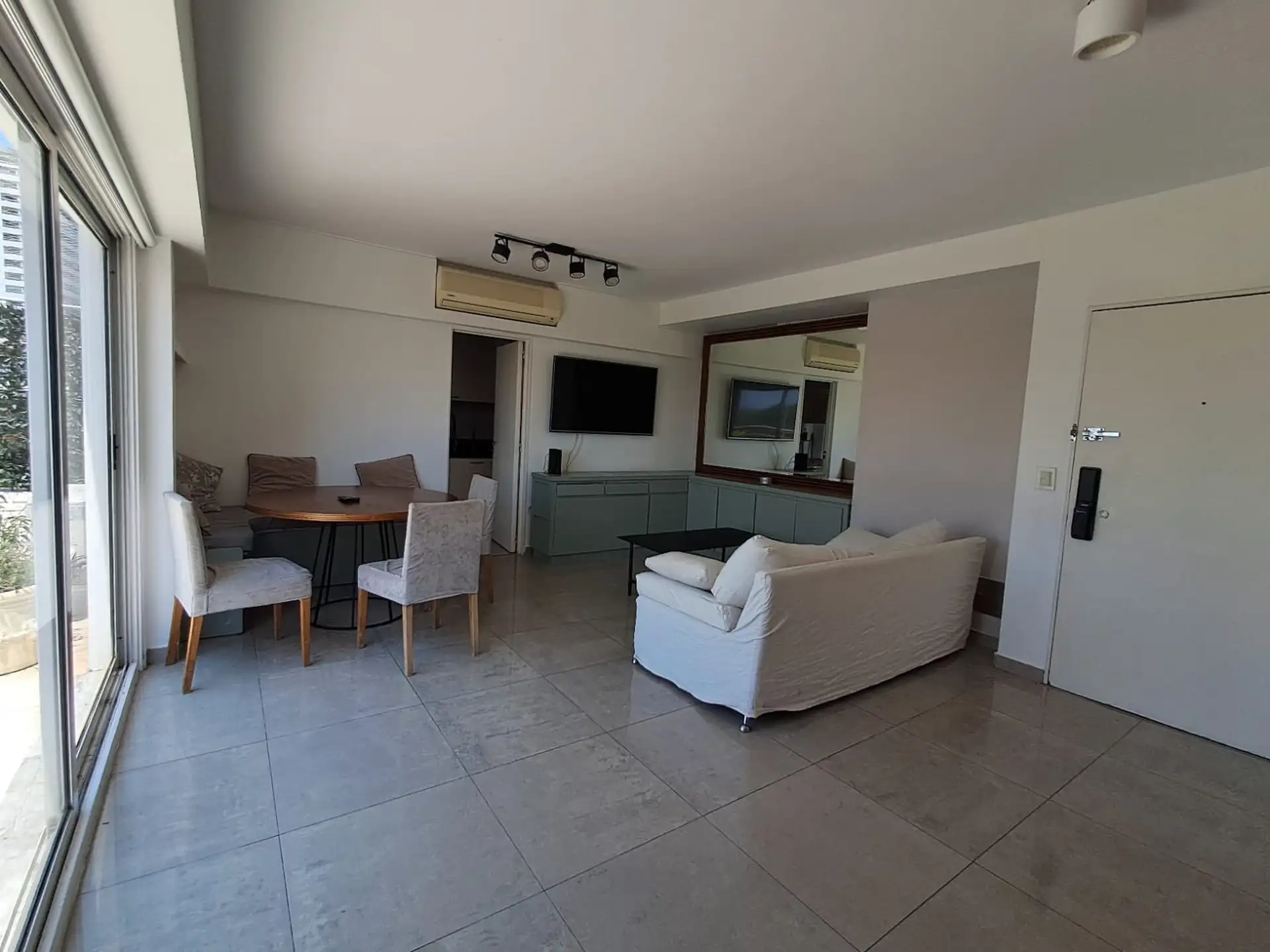 Apartamento duplex de 3 ambientes em Puerto Madero