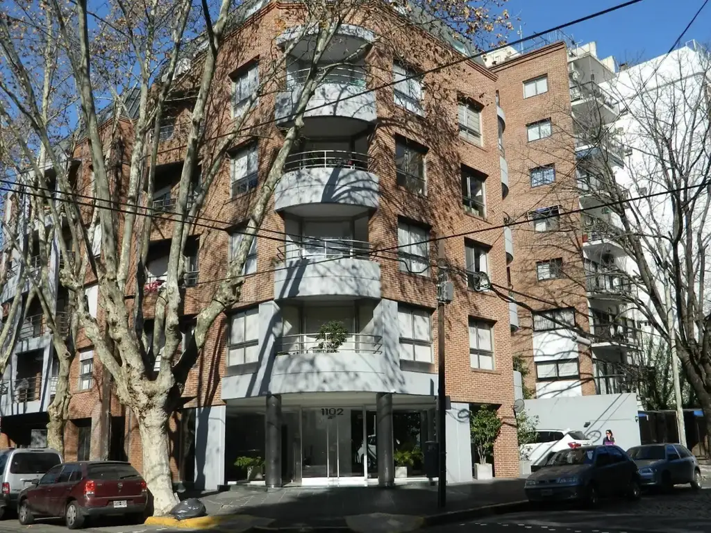 3er piso con balcones