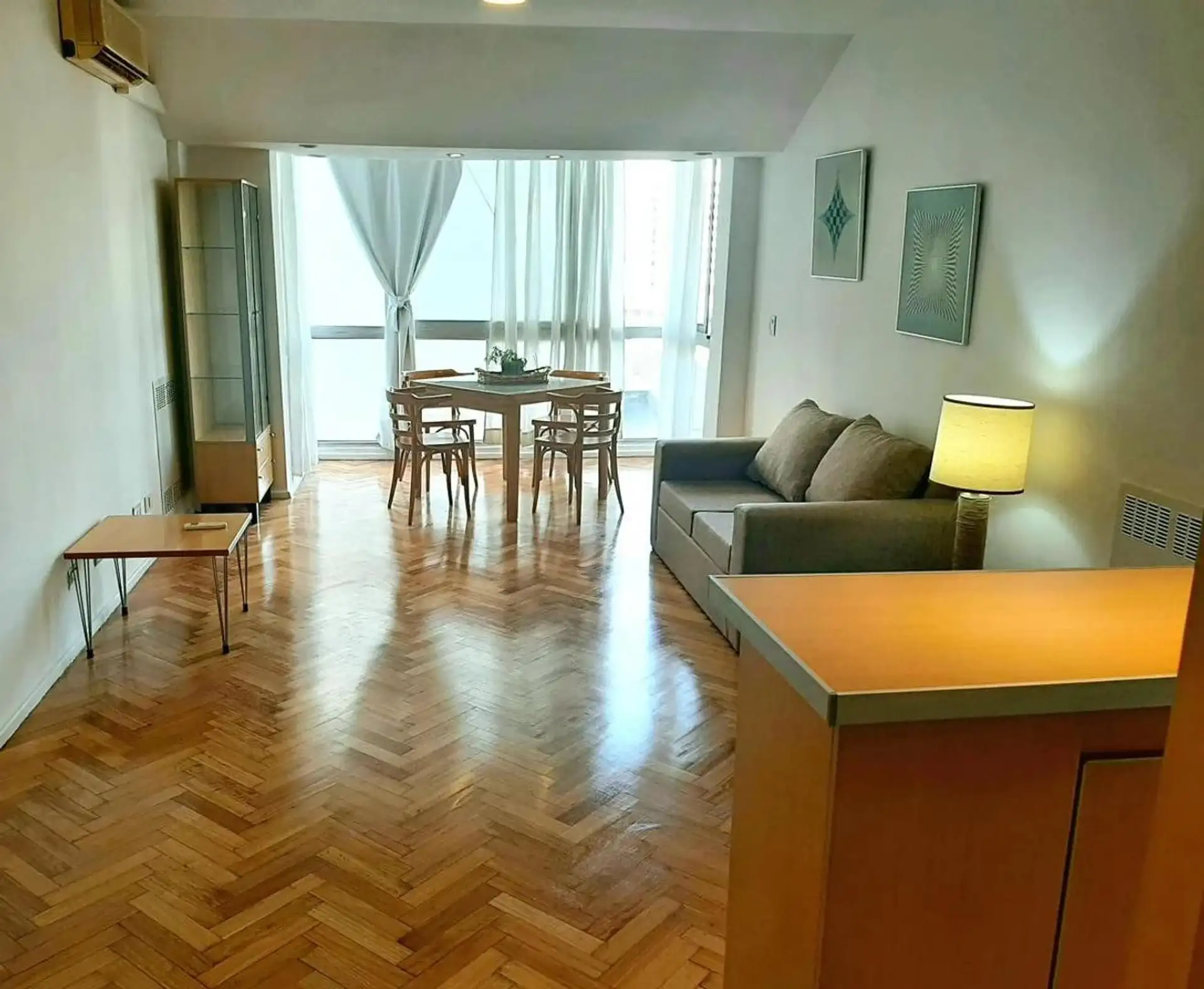 Apartamento mobiliado de 3 ambientes com 2 dormitórios em Recoleta