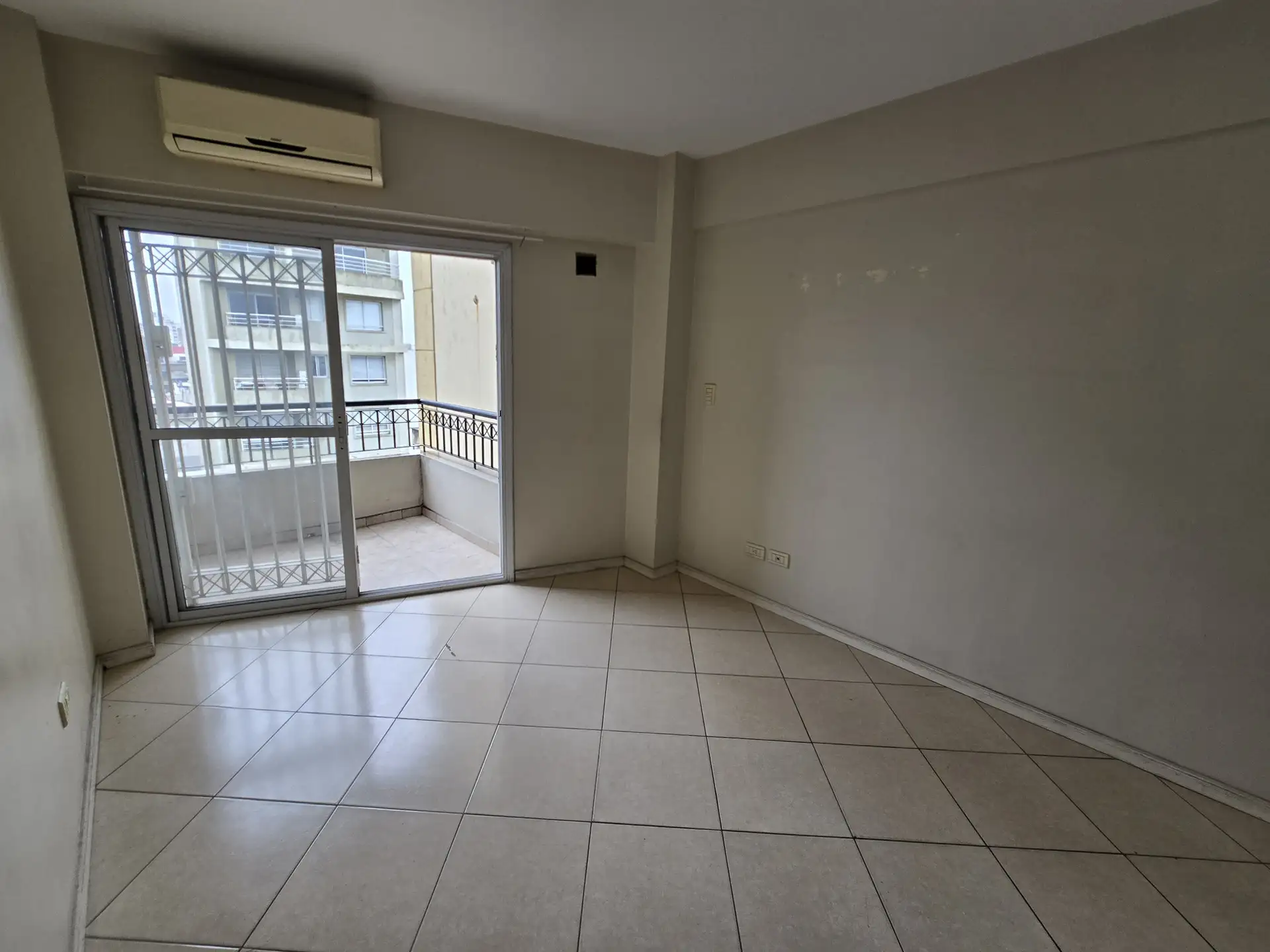Apartamento de 1 quarto em Lanús Oeste