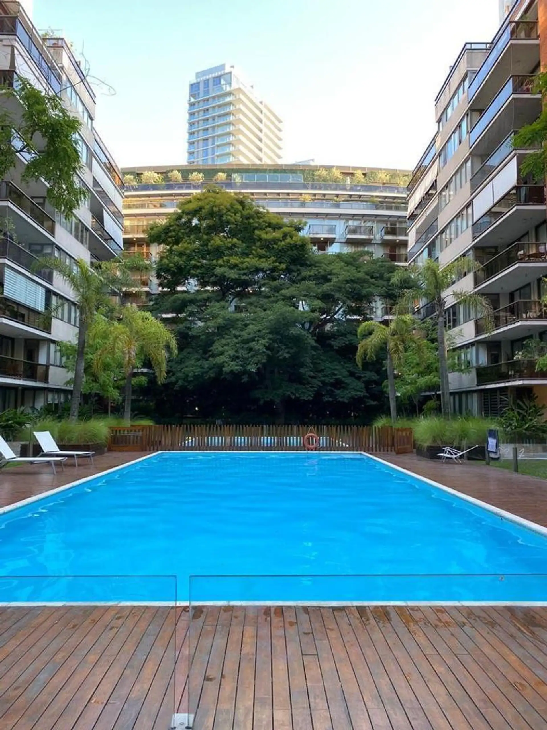 Apartamento mobiliado de 2 ambientes com varanda-terraço em Puerto Madero