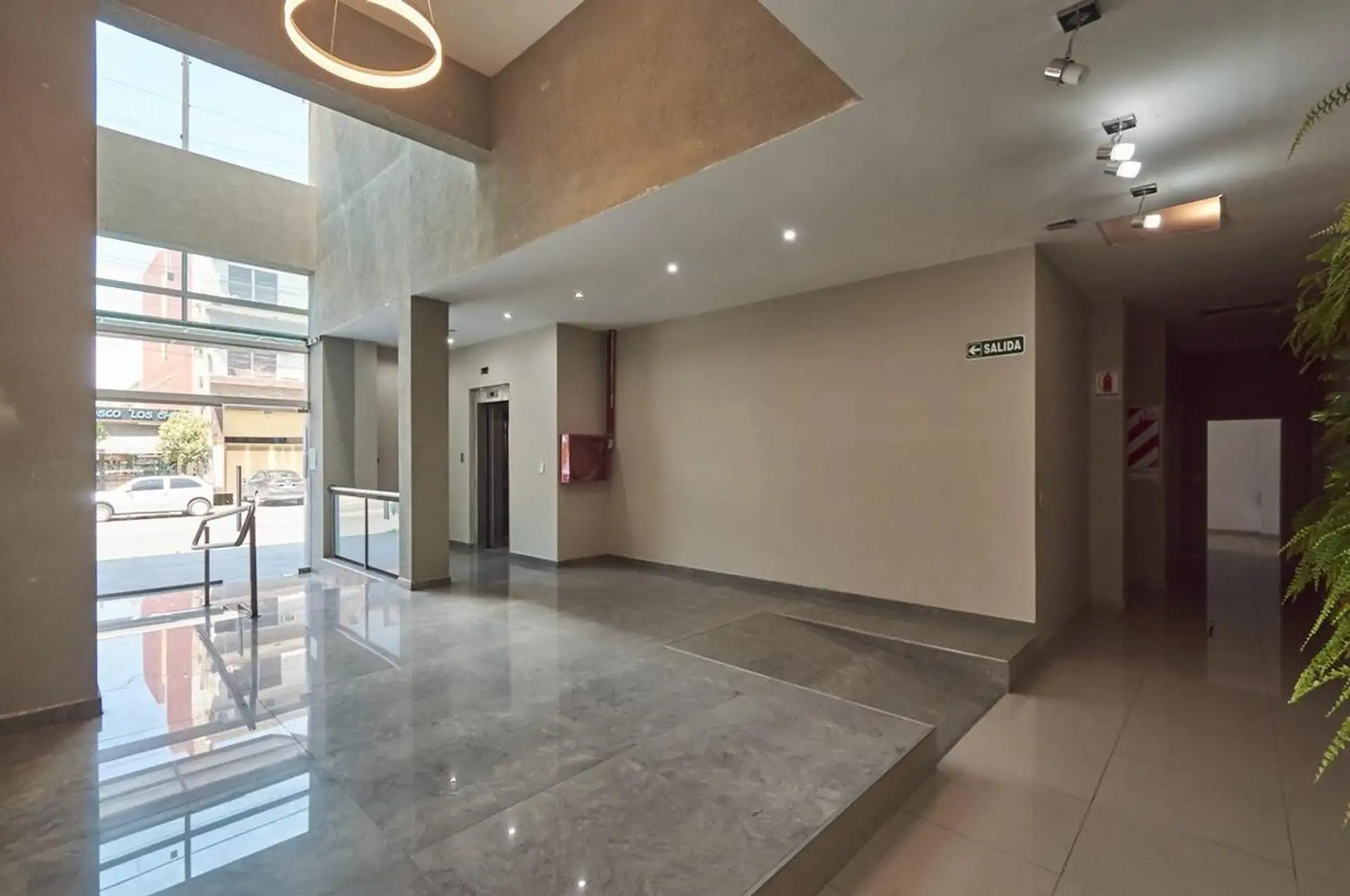 Brand-new studio apartment with balcony in Lanús Oeste