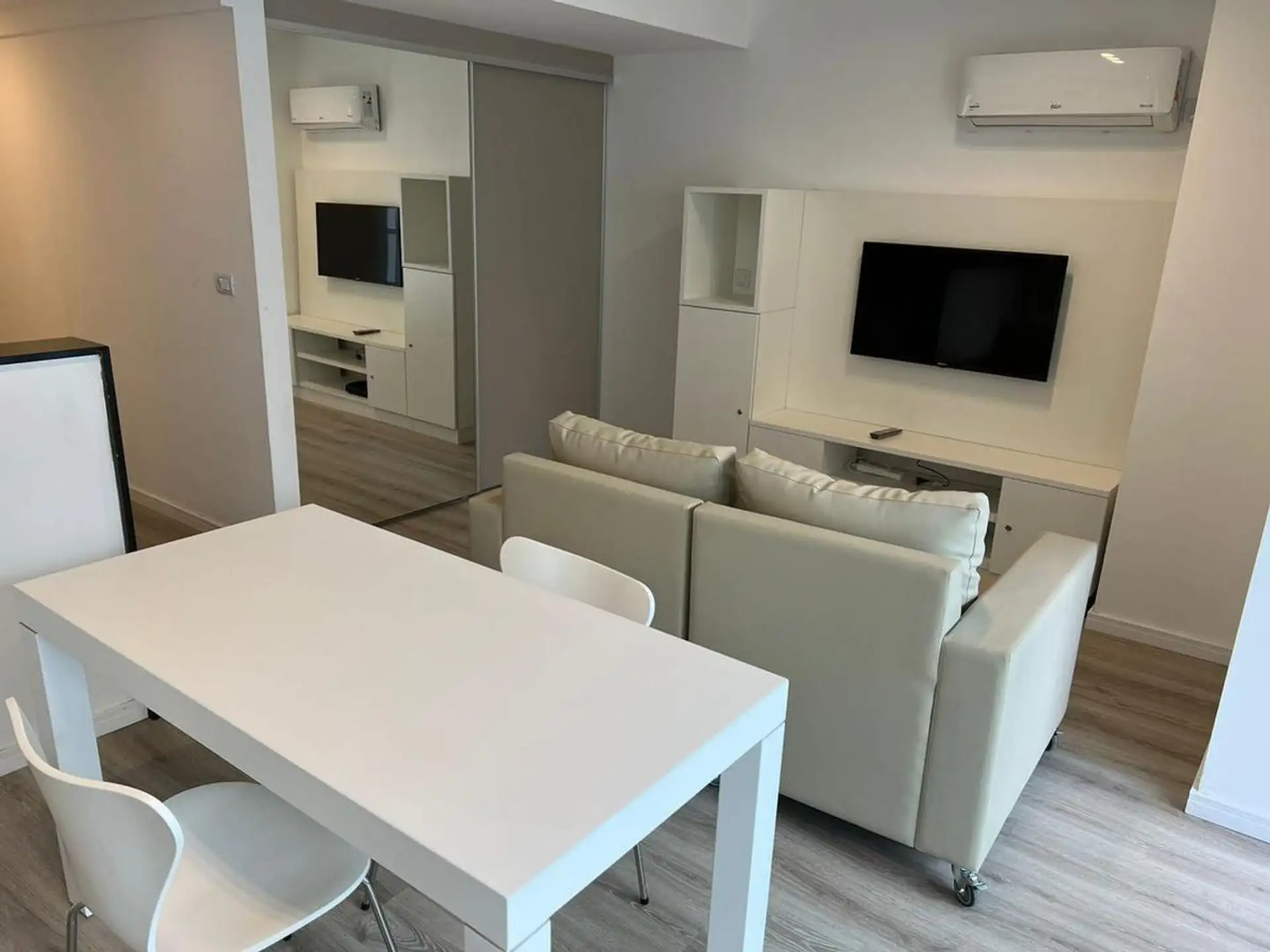 Kitnet mobiliada em Palermo