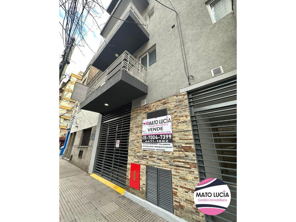 Квартира-студия в аренду в Flores, 9-й этаж с балконом