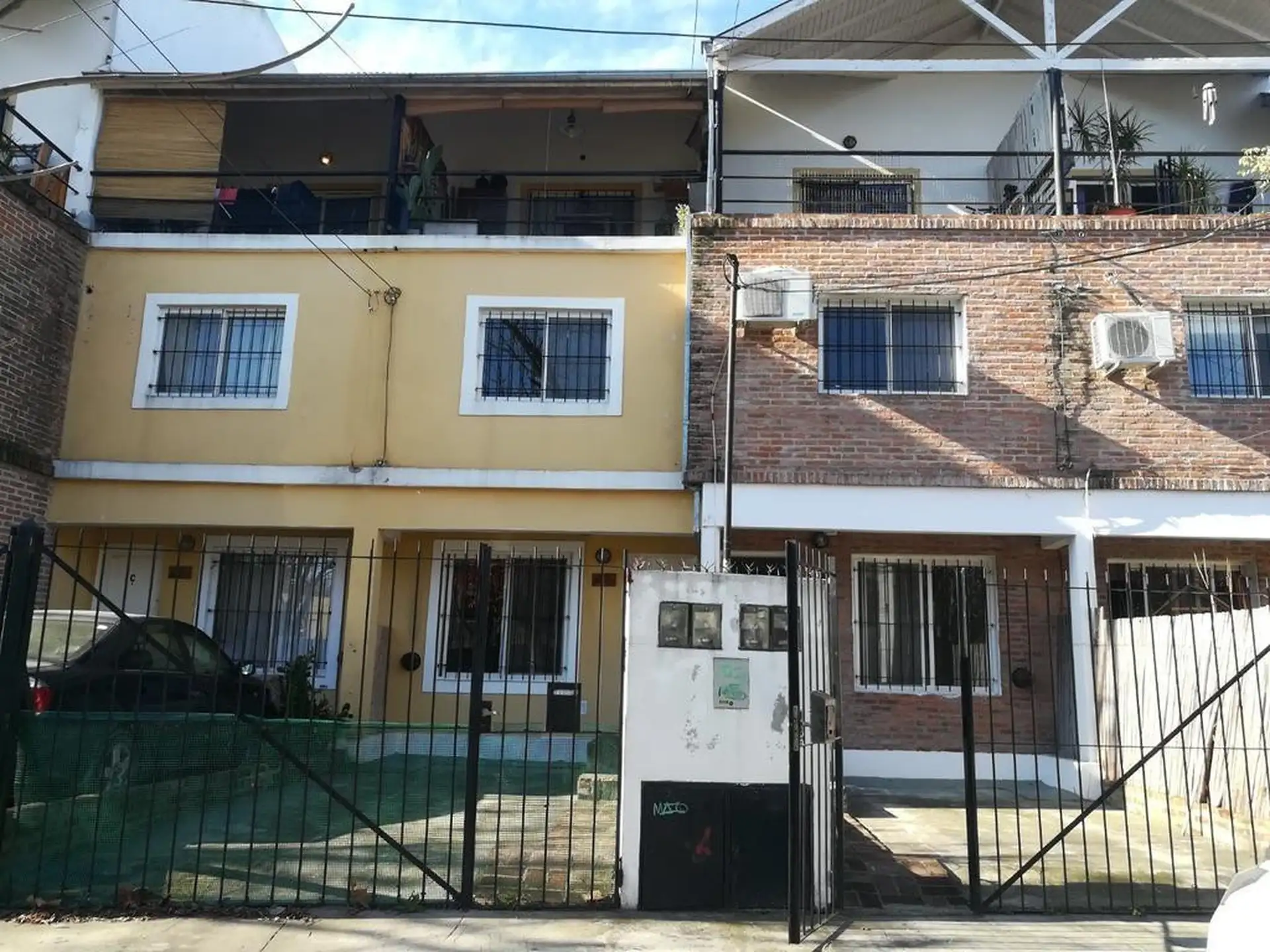 Duplex 2 dormitorios, patio y pileta