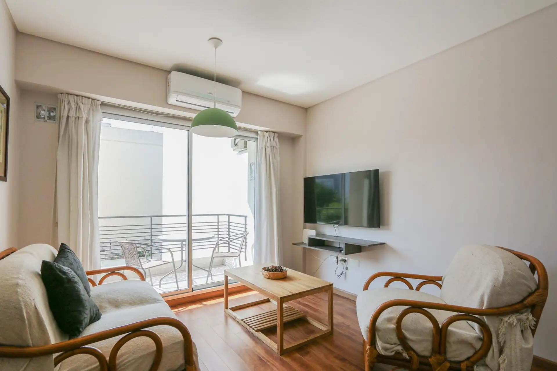 Квартира с 1 спальней (2 комнаты) в Caballito, Parque Centenario