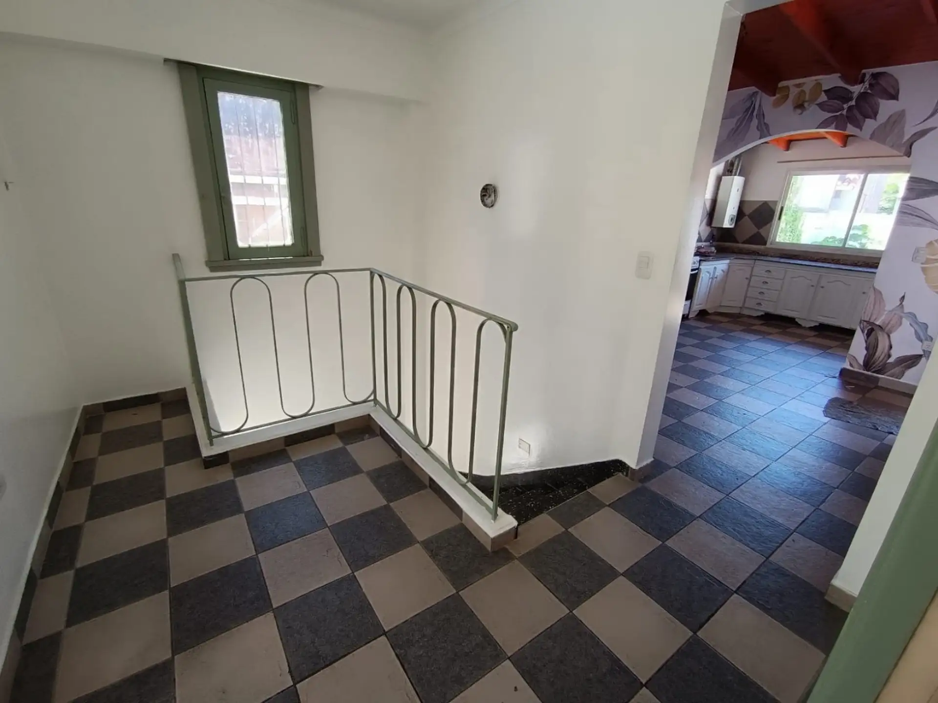 PH com 2 quartos e pátios