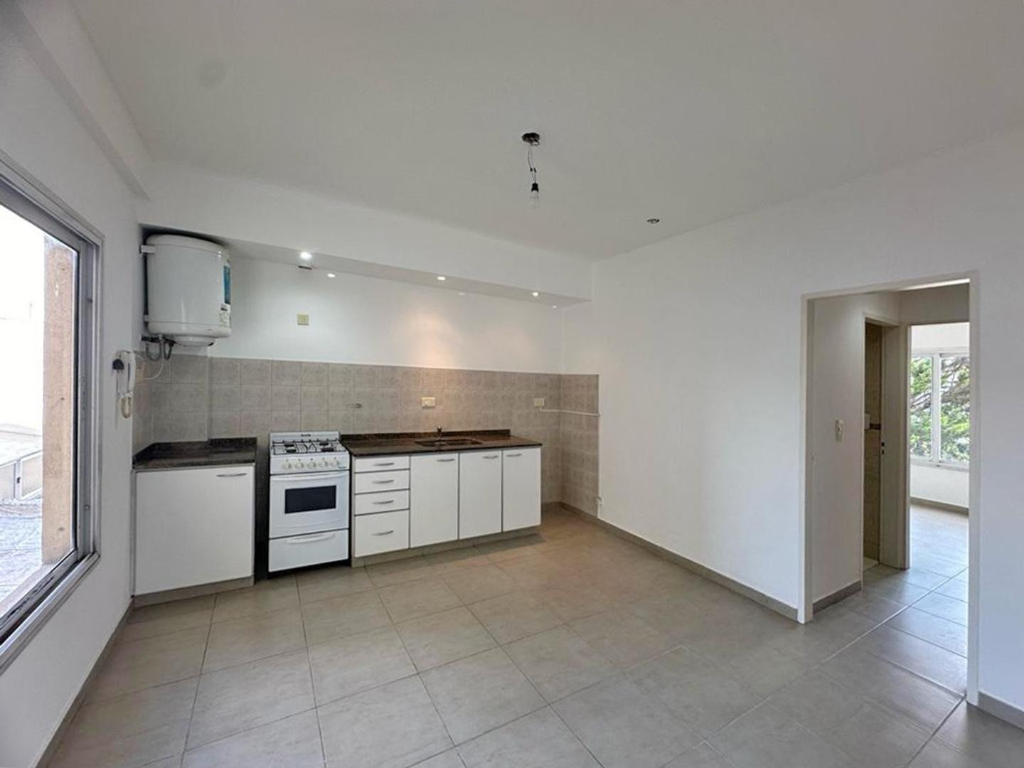 One-bedroom apartment in Merlo Centro