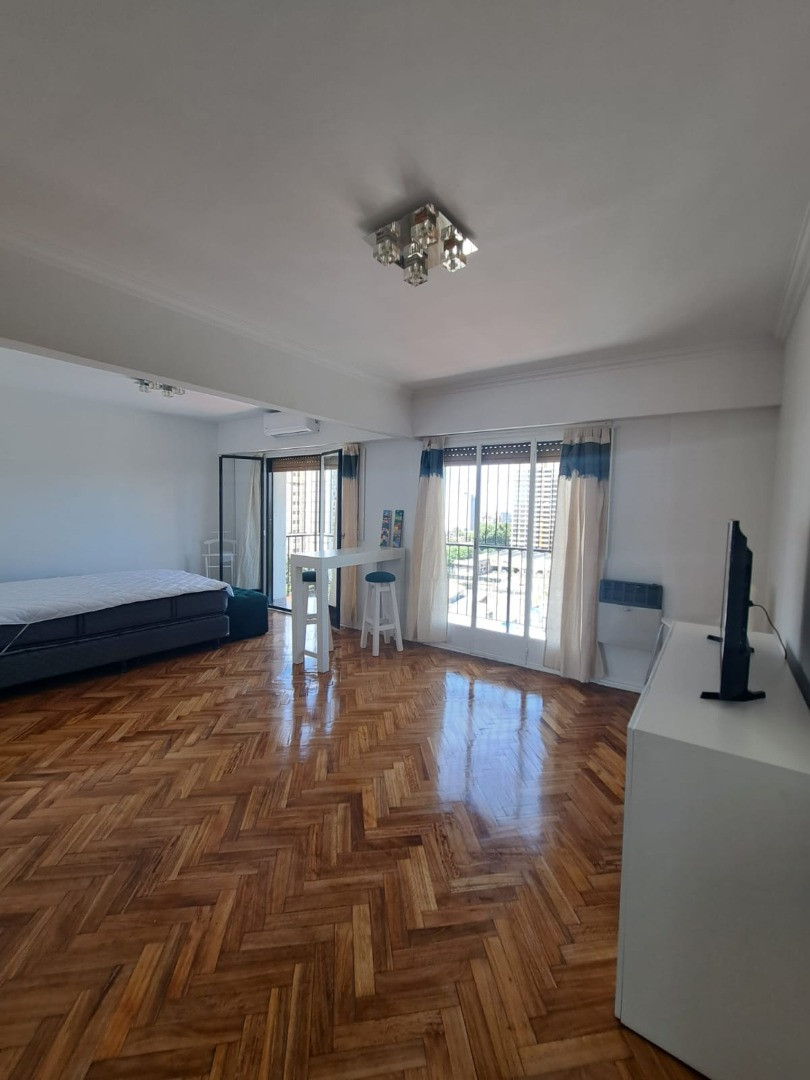 Apartamento mobiliado de 1 dormitório em San Telmo