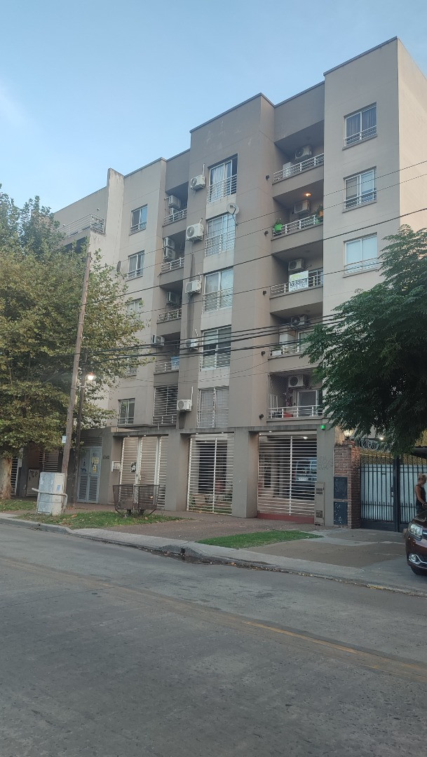Квартира с 1 спальней в Ciudad Jardín del Palomar