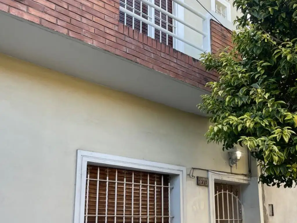 Alquiler en Barrio Naón, Mataderos