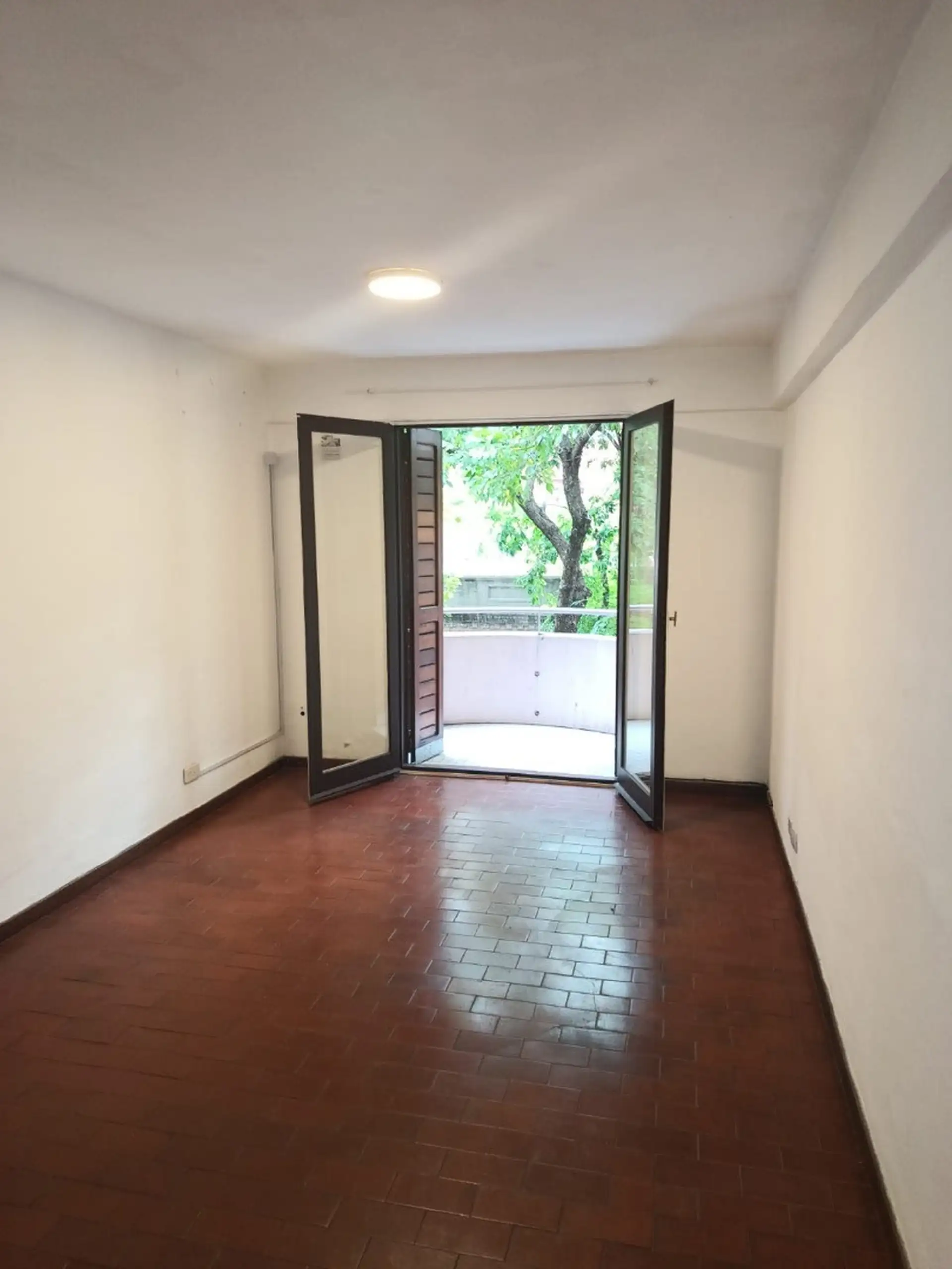 Departamento en Alquiler en San Isidro Vias / Rolon, San Isidro