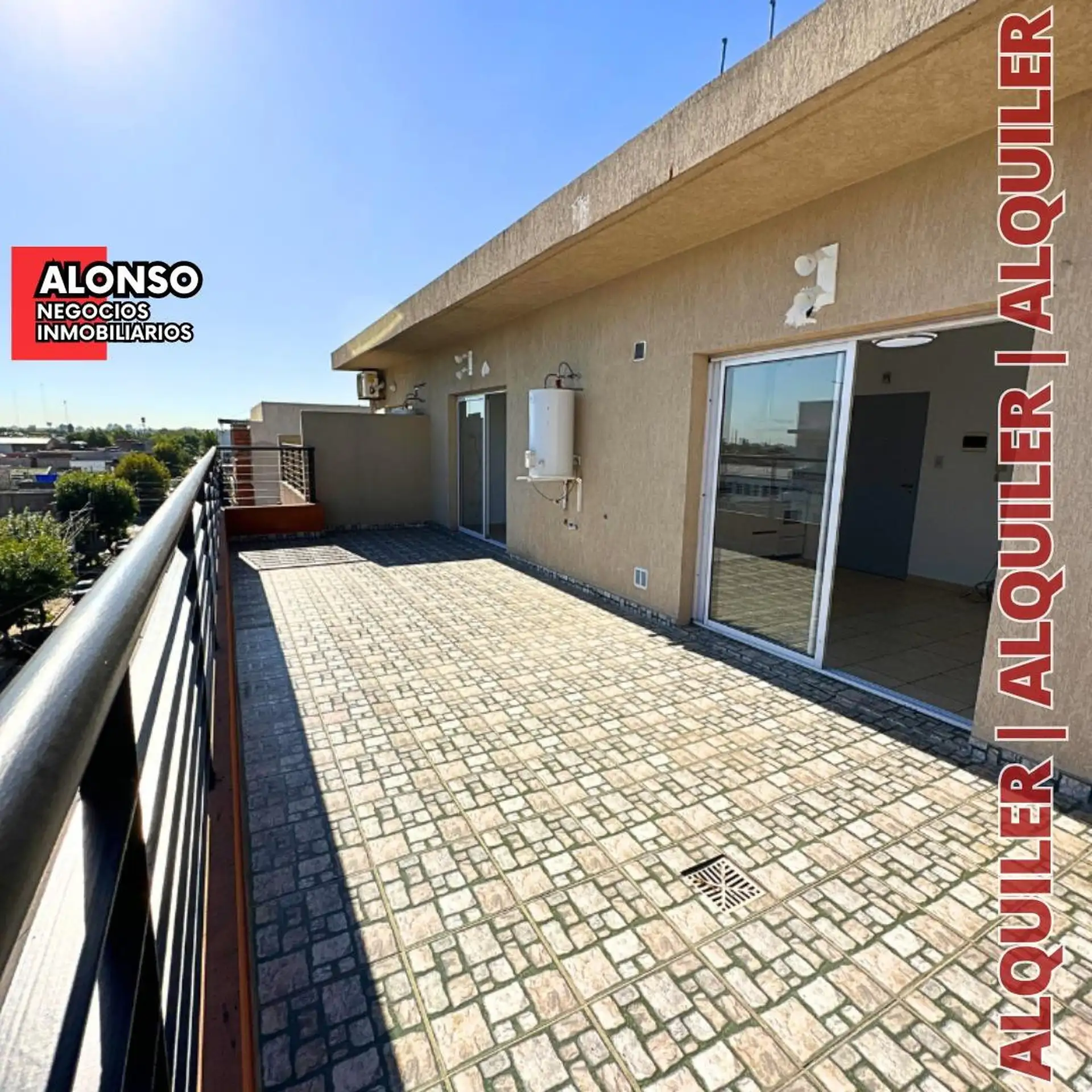 One-bedroom apartment with terrace in Piñeyro