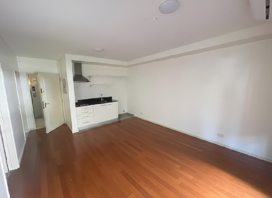 Departamento de 2 ambientes sin muebles en Puerto Madero