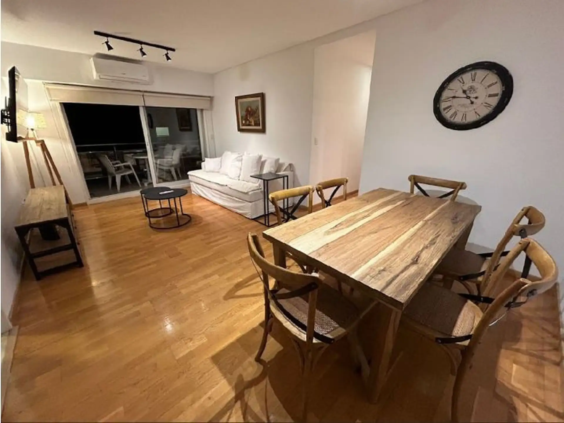 Apartamento de três ambientes com 2 dormitórios em Puerto Madero