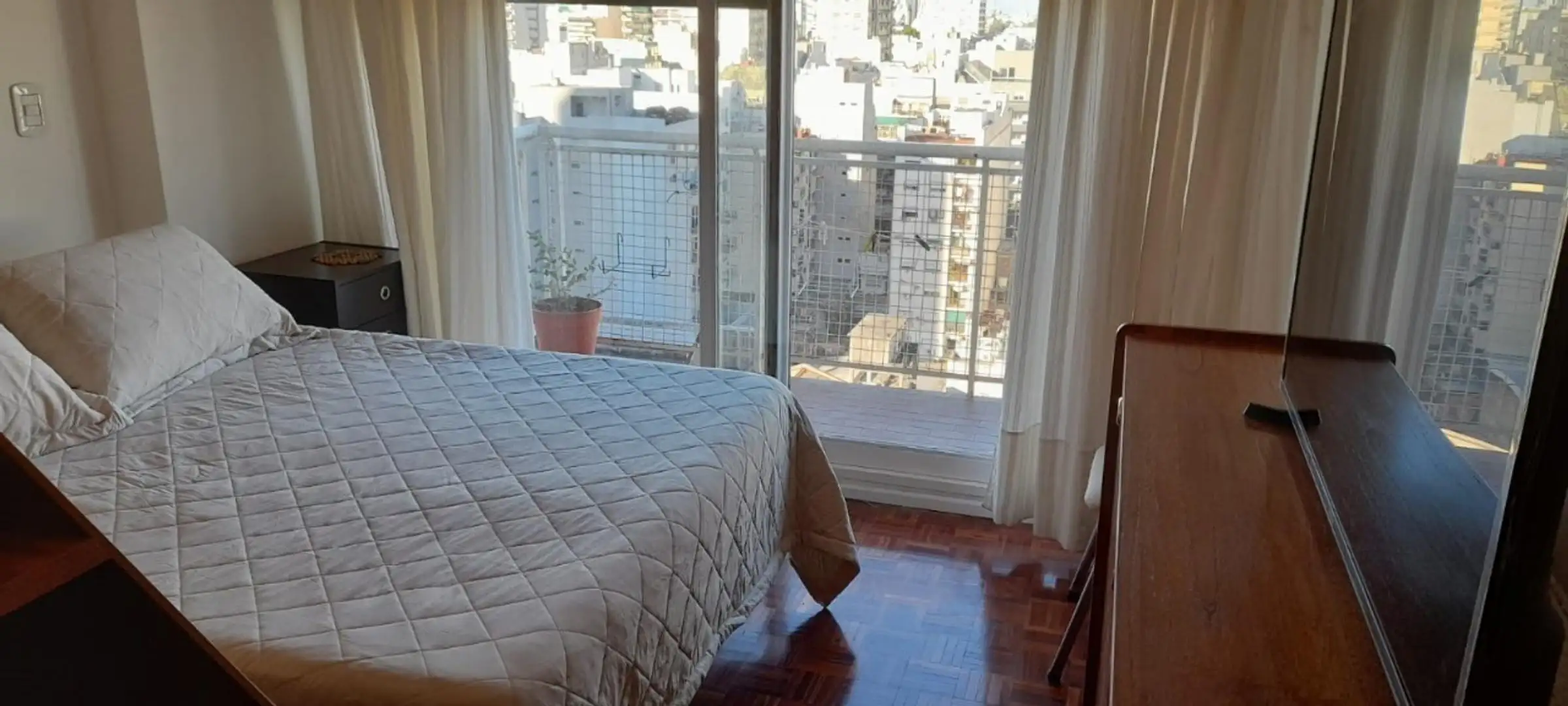 Apartamento de 1 quarto com varanda em Villa Crespo