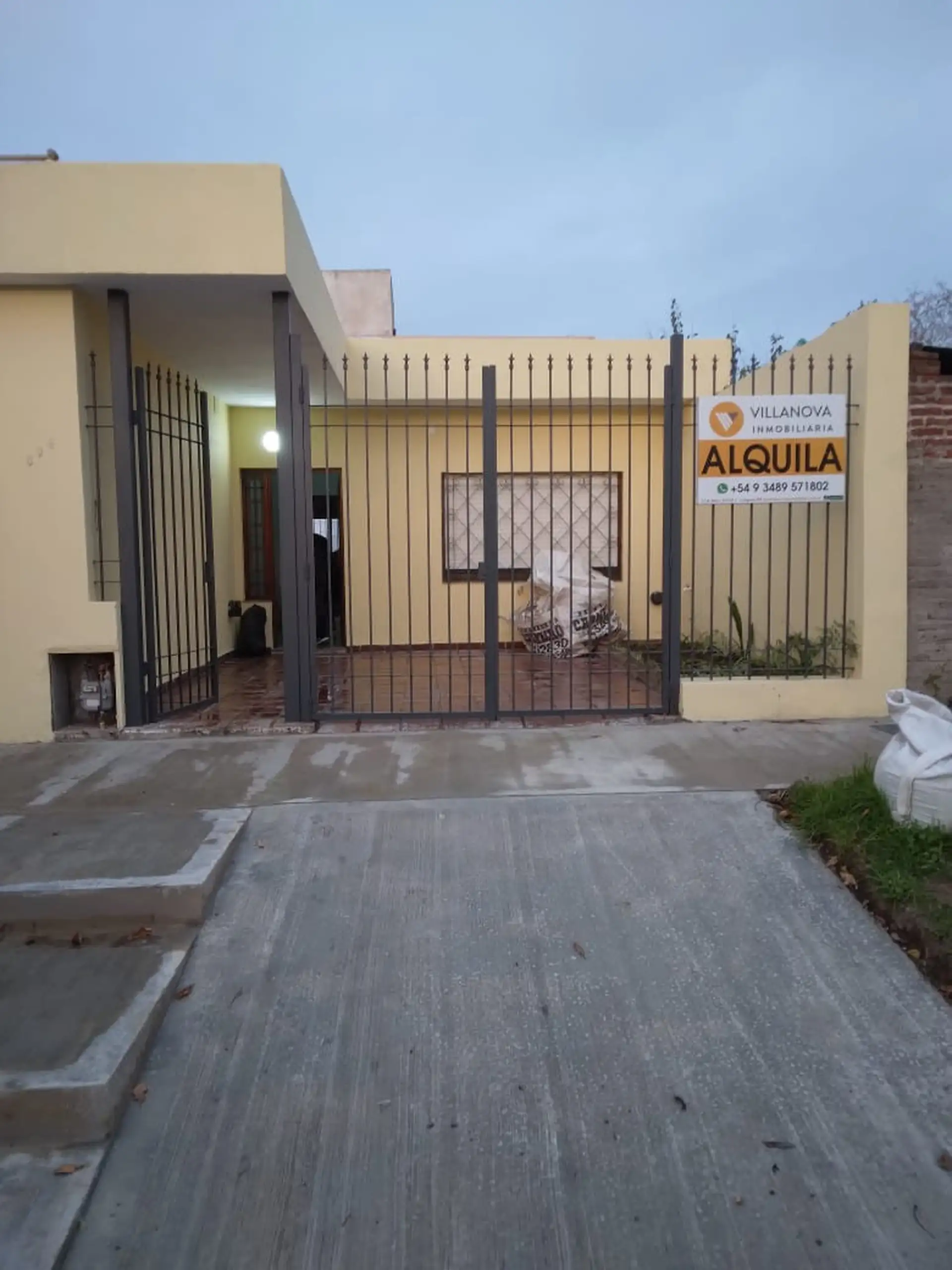Casa en Alquiler en Centro - Campana, Campana