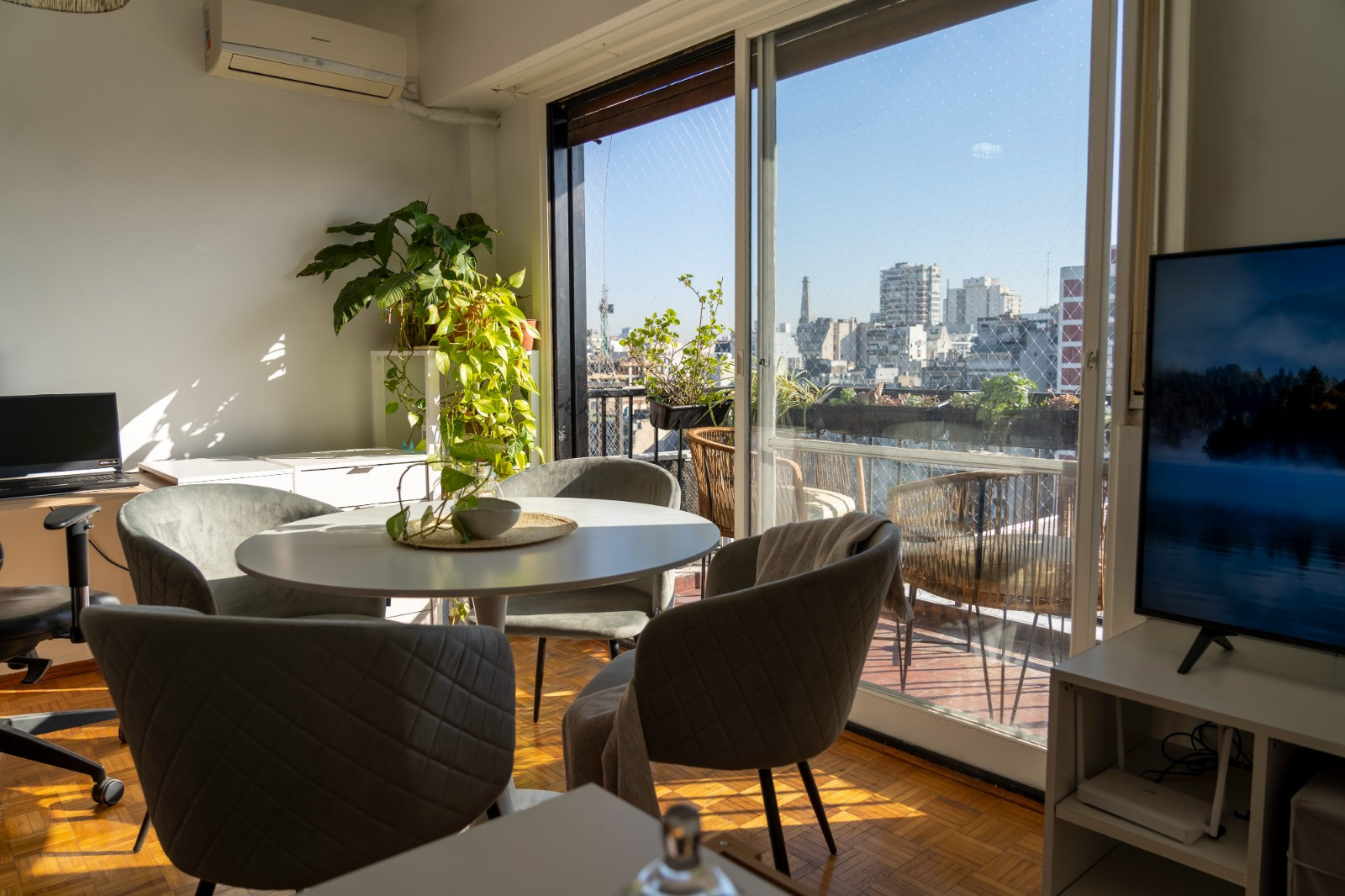 Apartamento reformado de 1 quarto em Recoleta