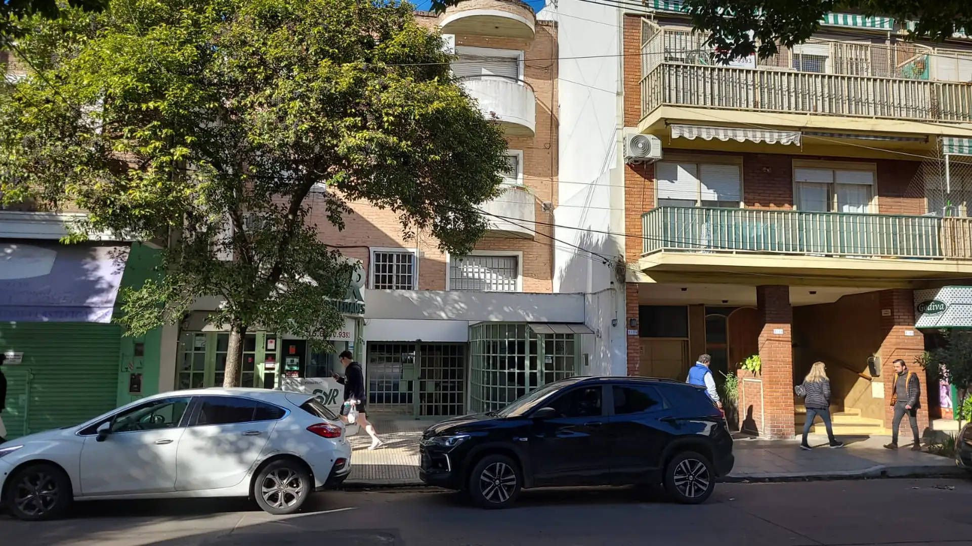 Departamento de 2 ambientes con cochera en Florida