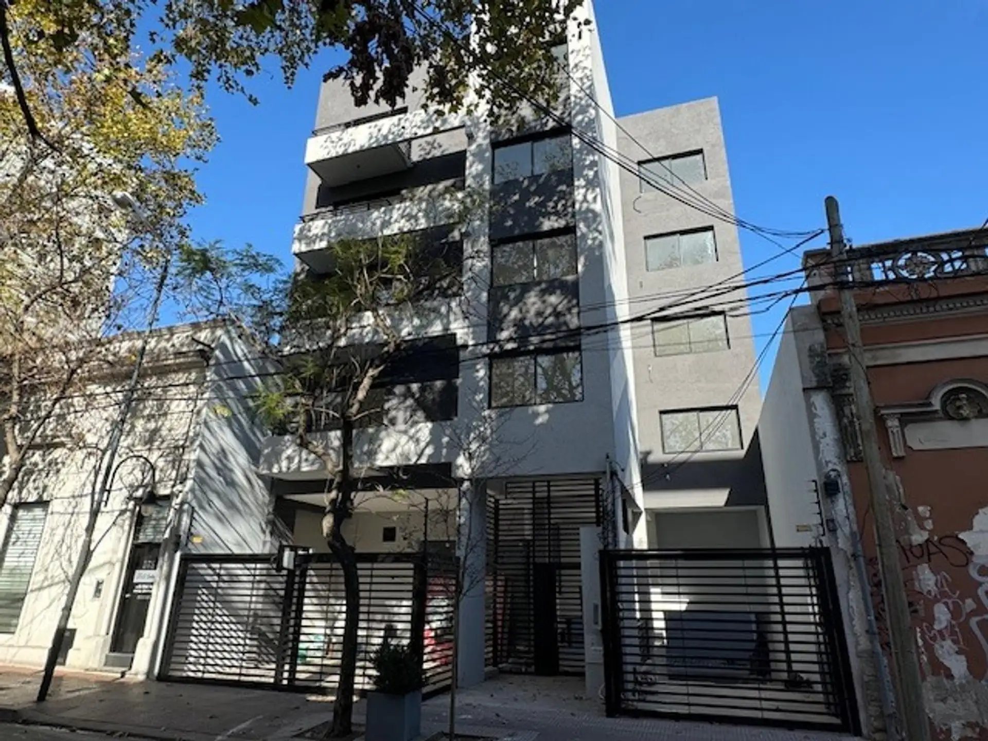 Departamento de 2 ambientes con cochera en San Fernando