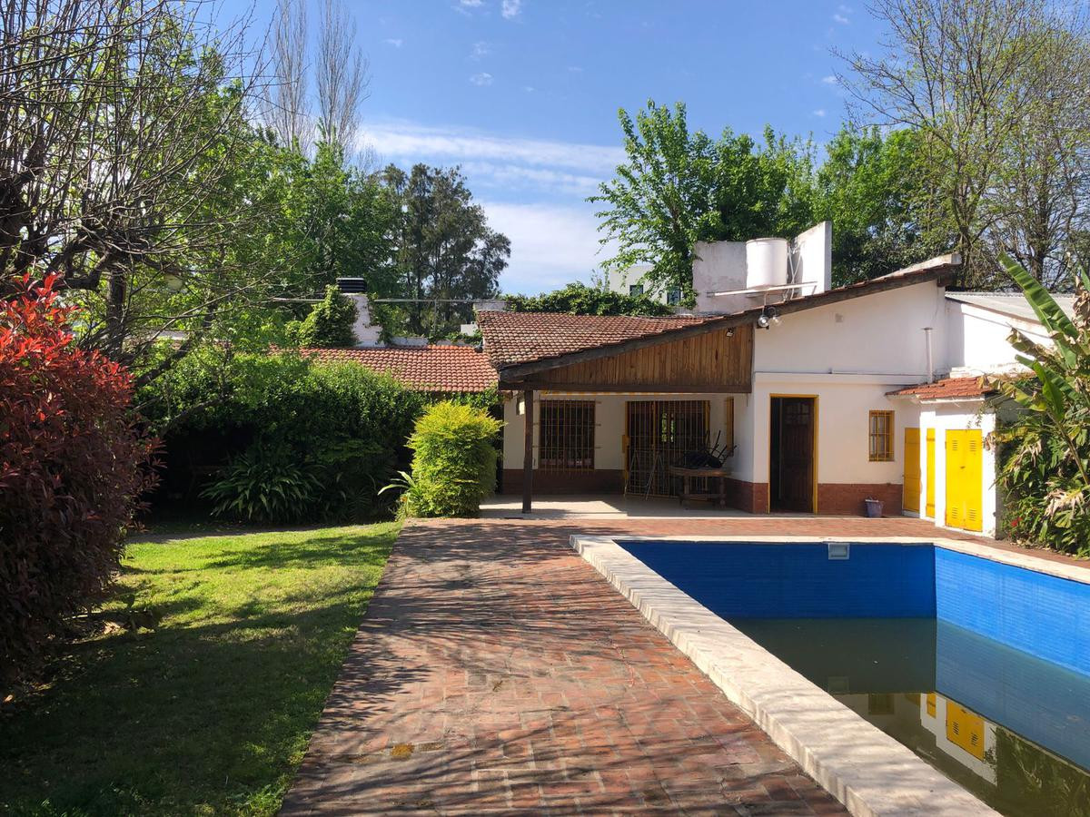 Casa mobiliada de 2 quartos em Ituzaingó
