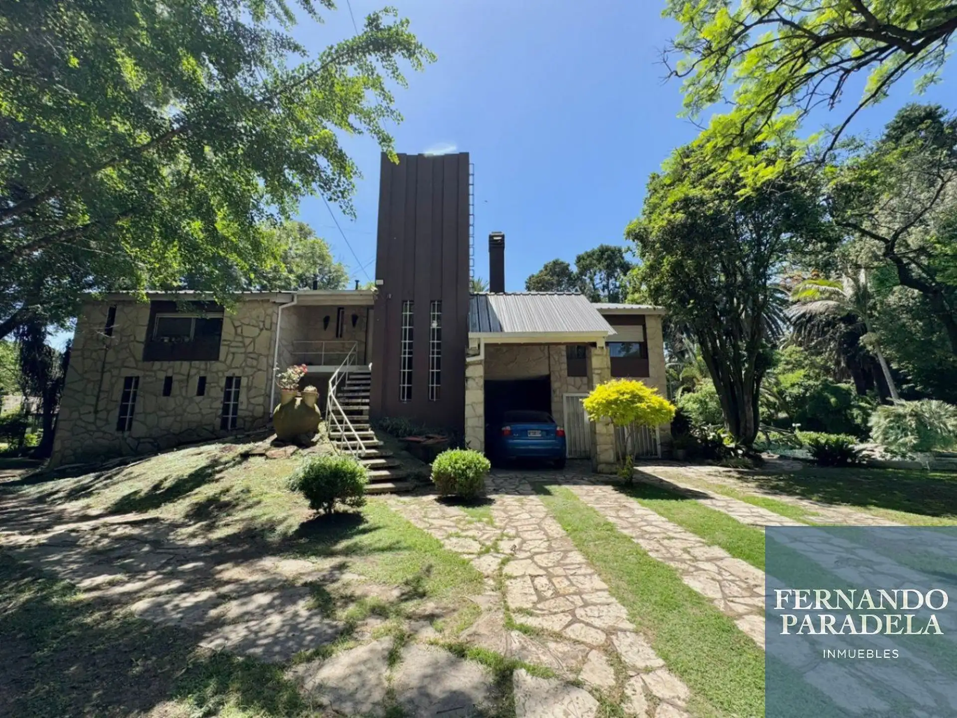 Casa de 4 dormitorios en Barrio Parque Leloir, Ituzaingó