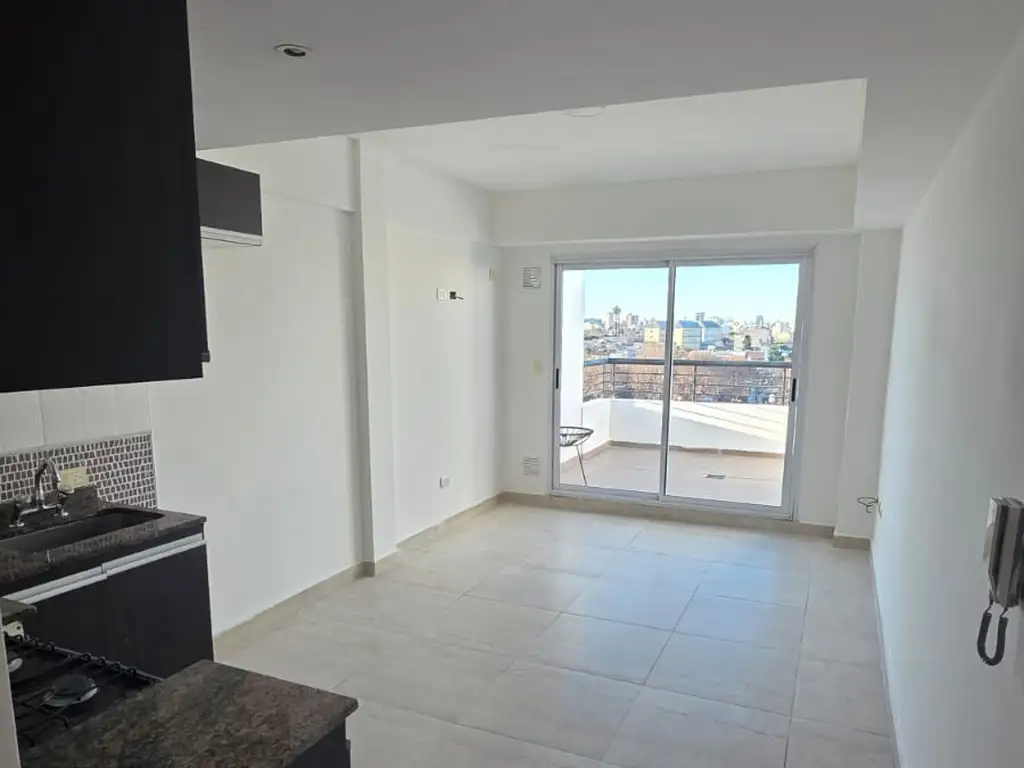 Duplex 2 ambientes con balcones