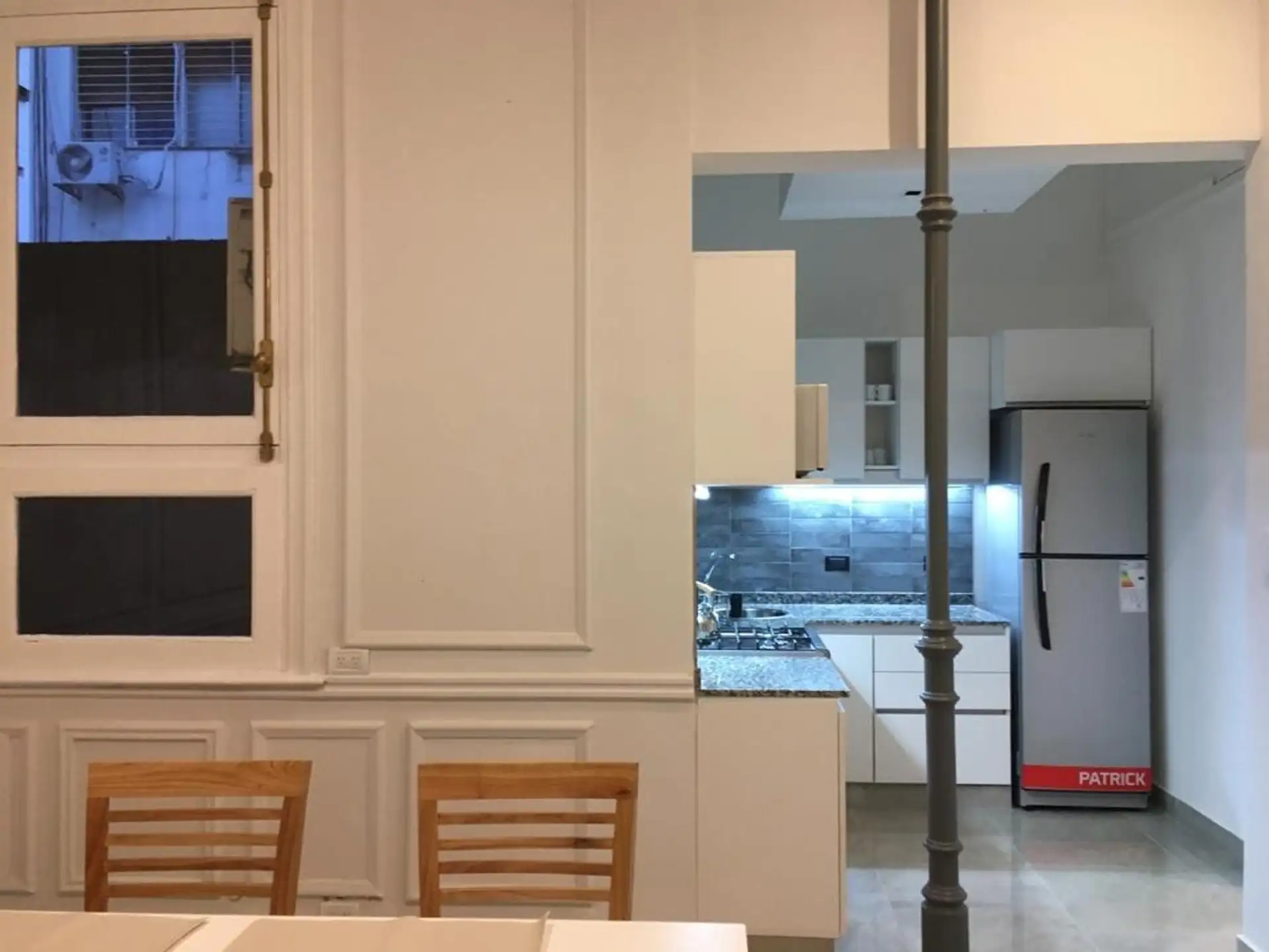 Departamento de 2 ambientes contrafrente en San Nicolás