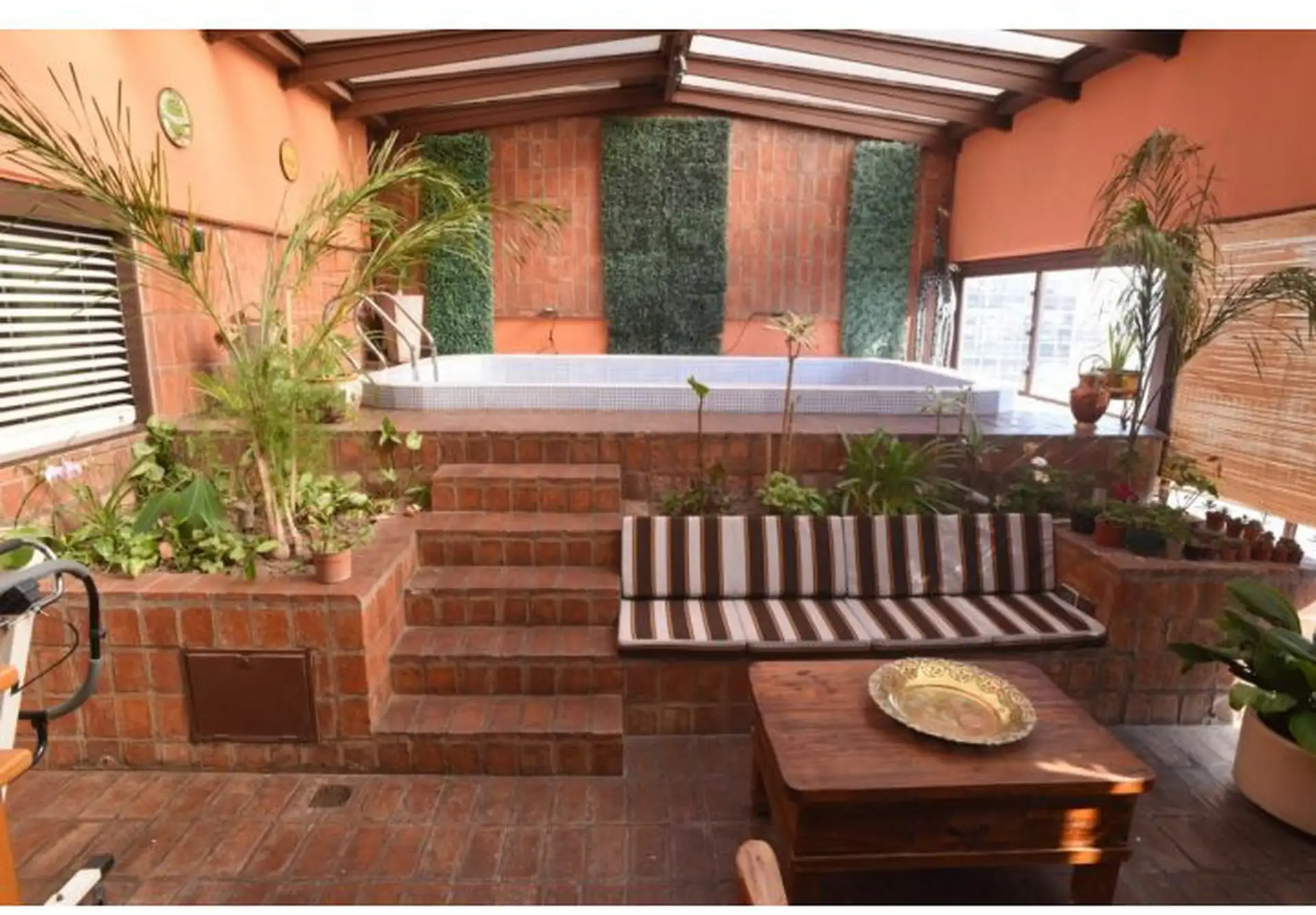 Пентхаус с 5 спальнями в Retiro