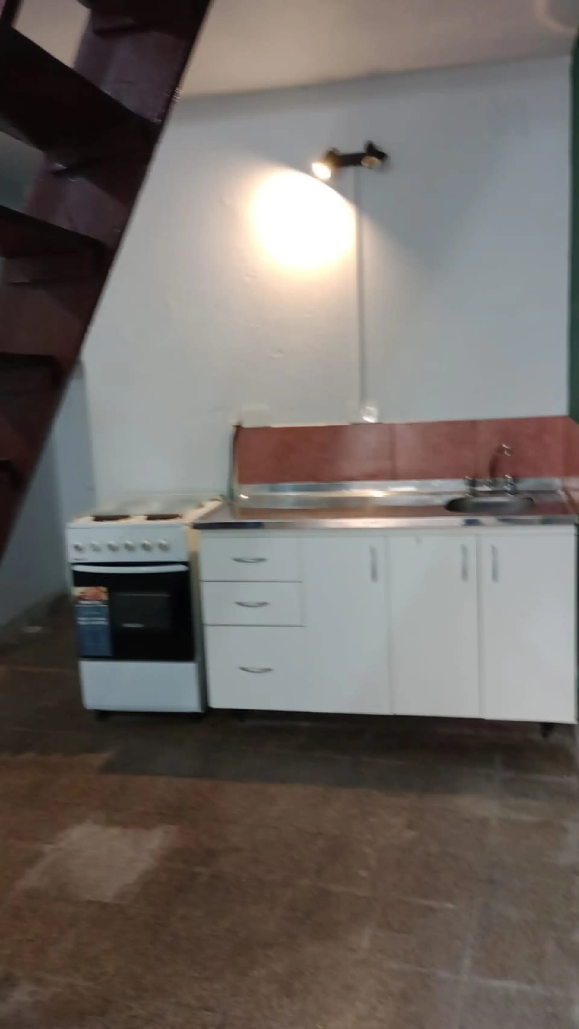 Loft sin expensas en planta baja de 40 m² en Floresta