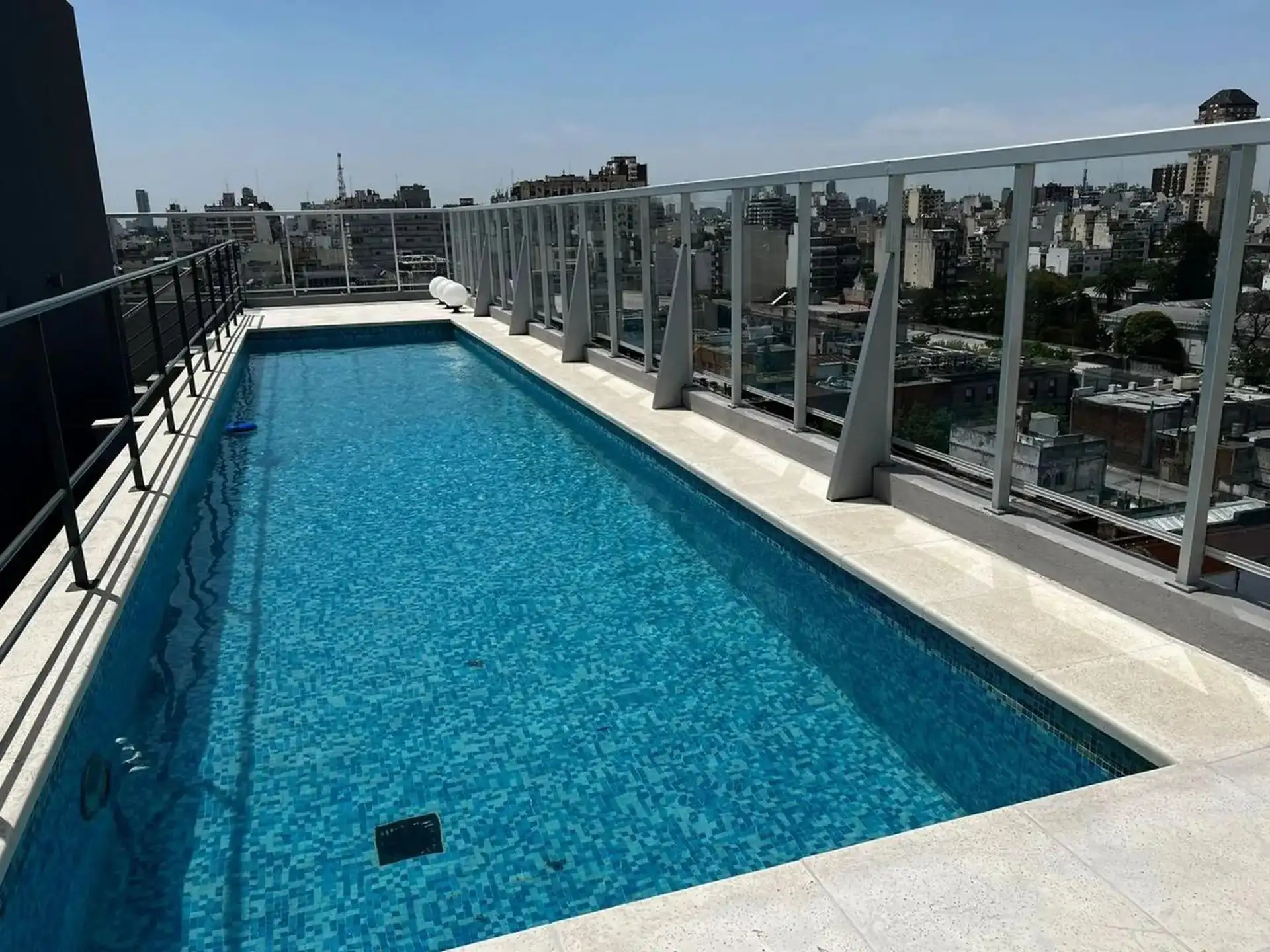 Departamento de 2 dormitorios con terraza y parrilla en Almagro