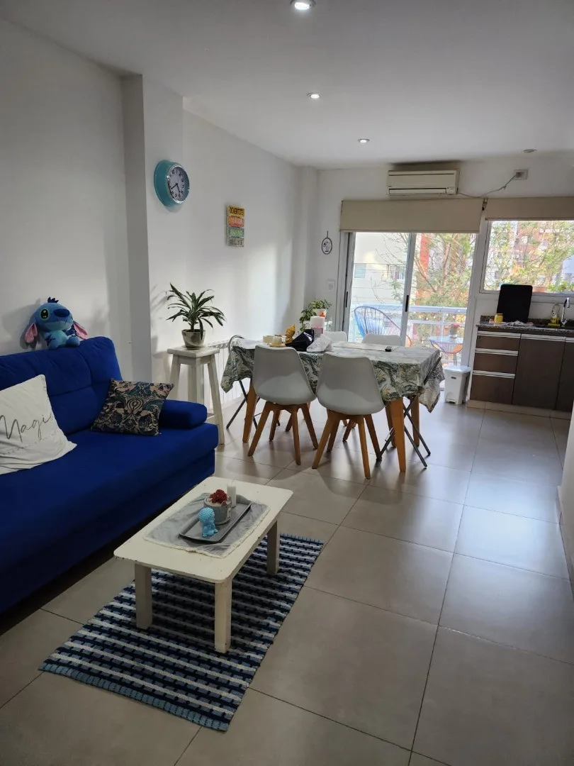 Квартира с одной спальней и мебелью в Quilmes centro