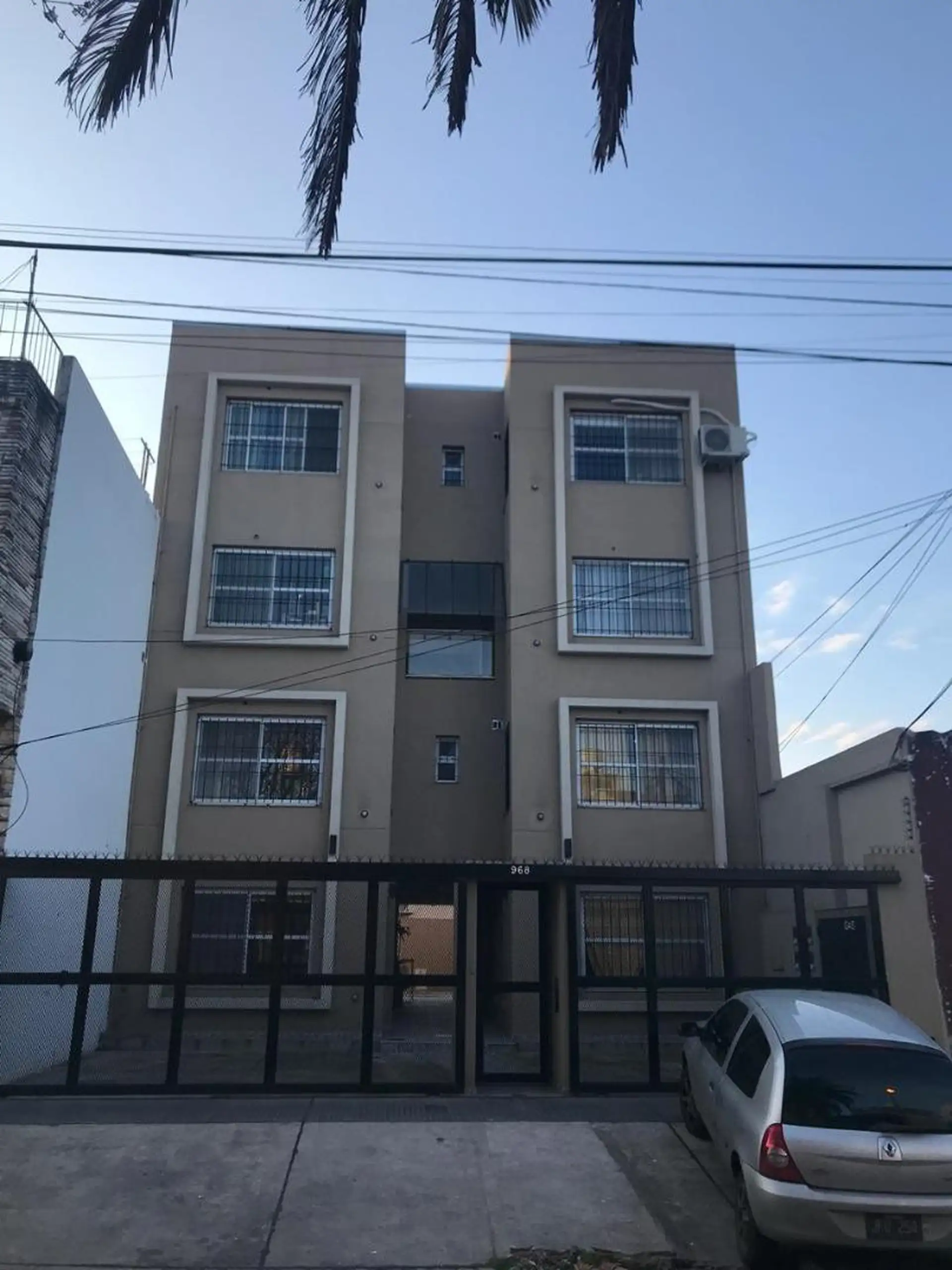 Двухкомнатная дуплекс-квартира с 1 спальней в Ezpeleta Este, Quilmes