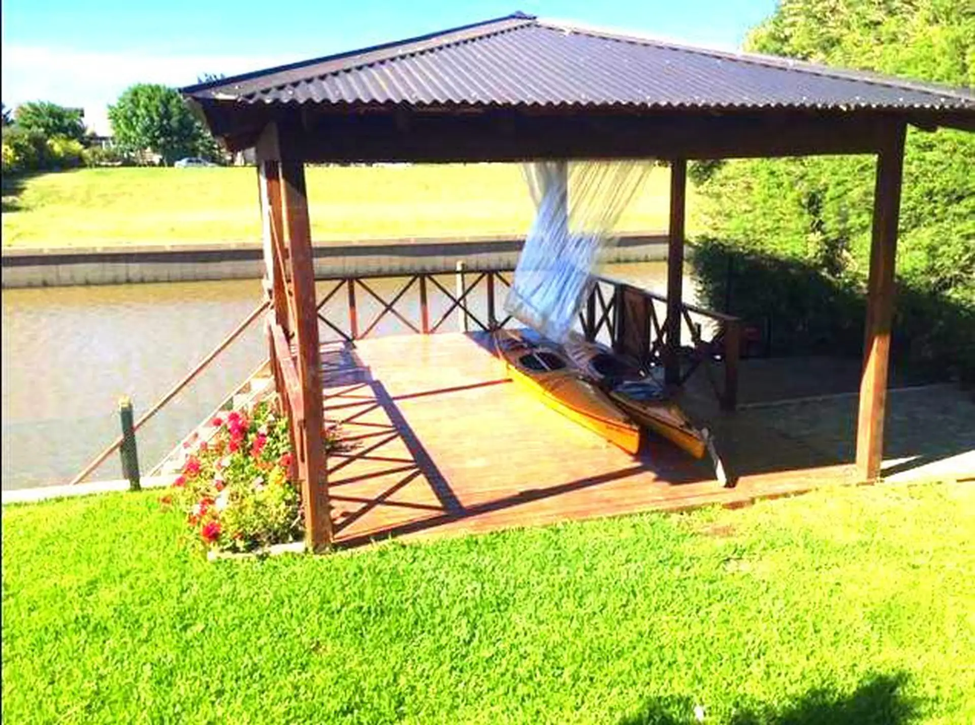 Дом с 6 спальнями в Nordelta, Tigre