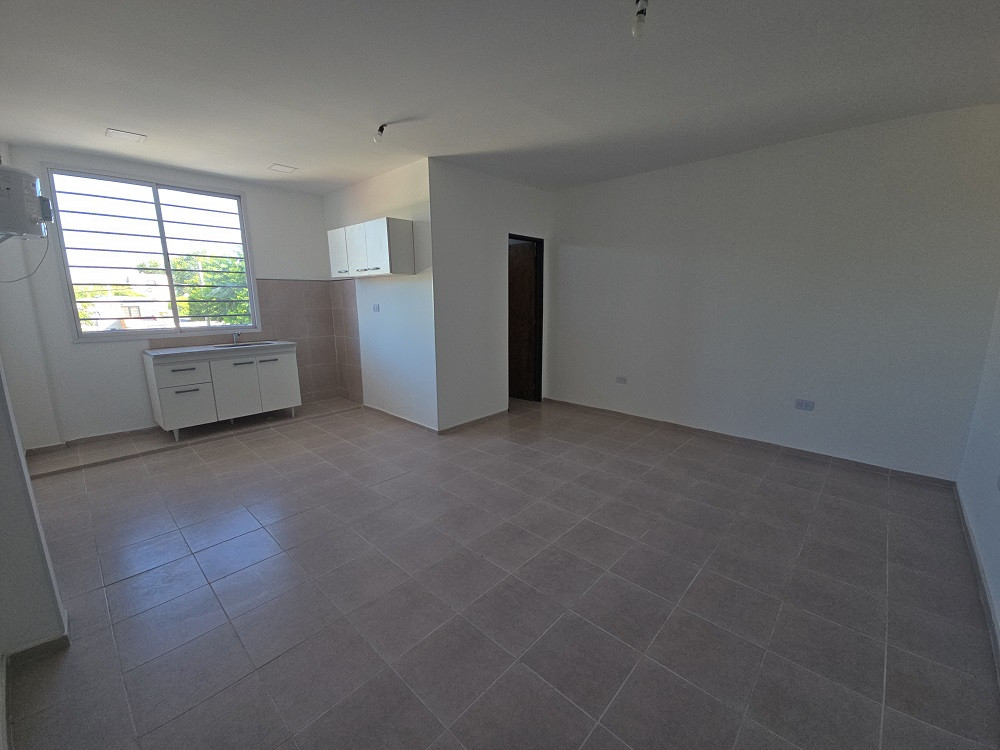 Новая квартира-студия в Lomas de Zamora, в 1-м этаже по лестнице