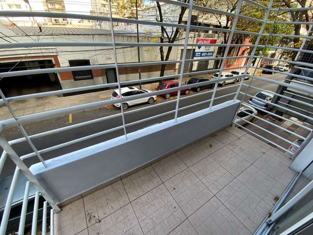 Studio apartment on the first floor in Flores