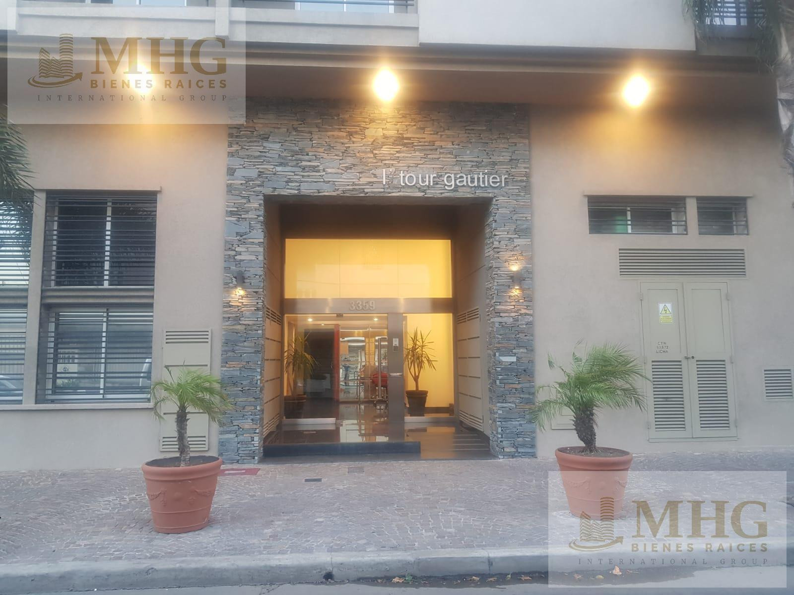 Departamento monoambiente con balcón en Lomas del Mirador