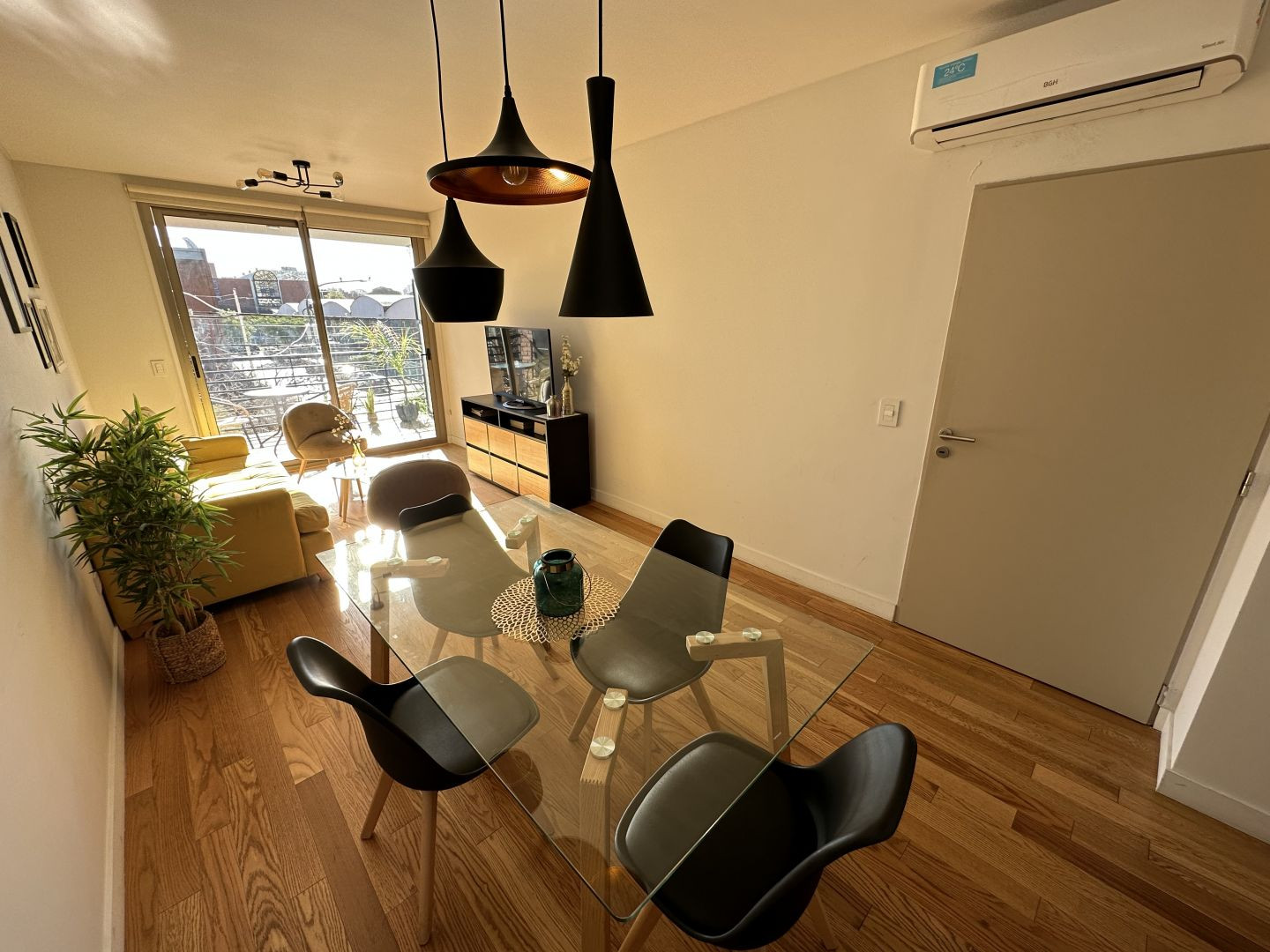 Квартира-студия в Palermo Hollywood с мебелью и двумя балконами