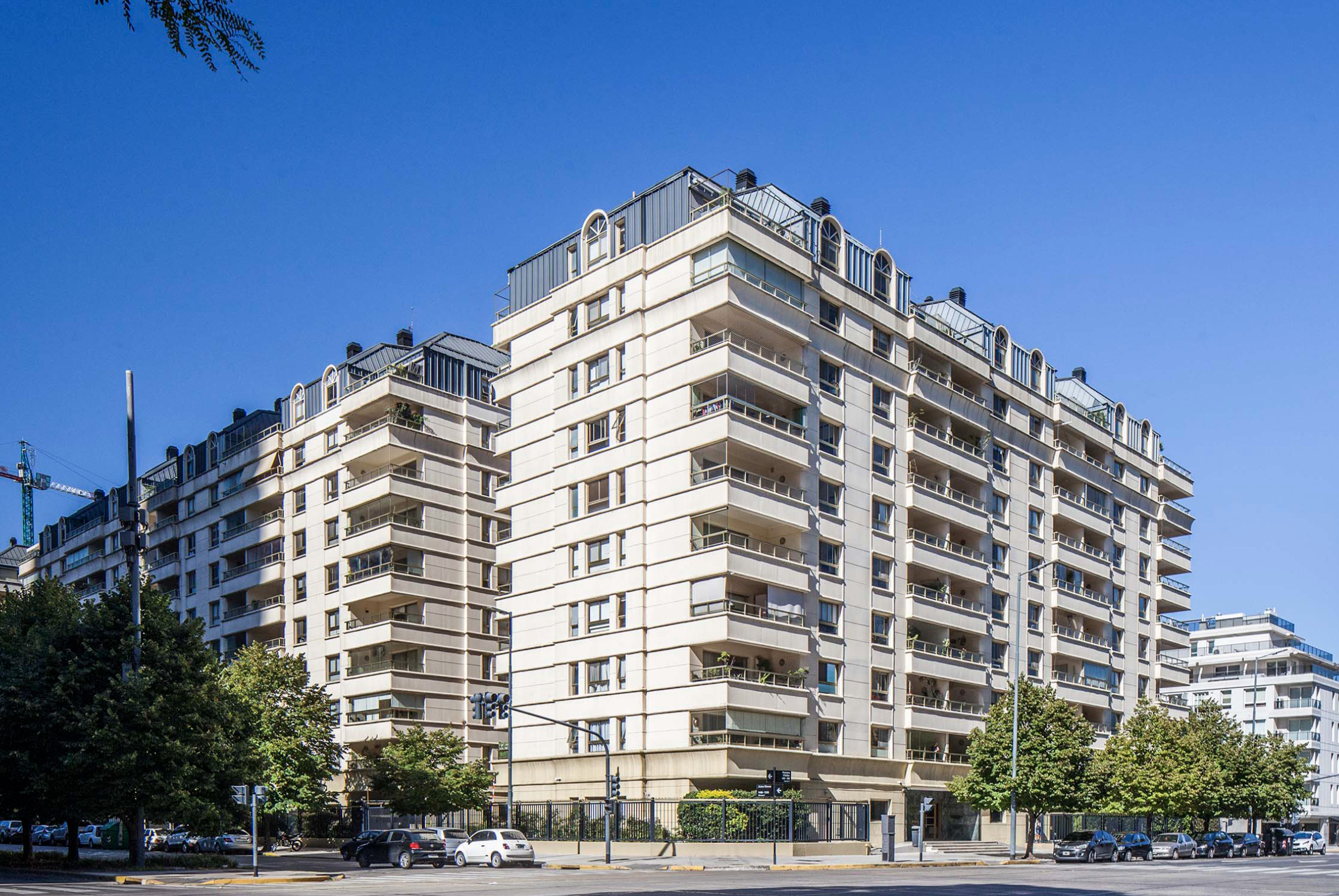 Apartamento de 2 dormitórios mobiliado em Puerto Madero