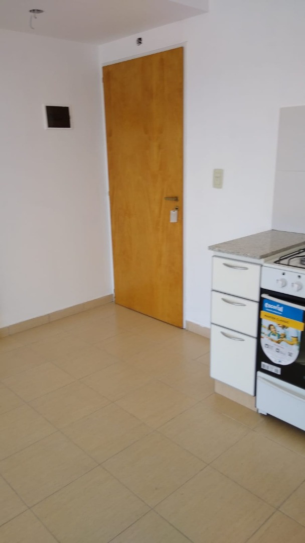 Departamento en Alquiler en El Palomar, Partido de Tres de Febrero