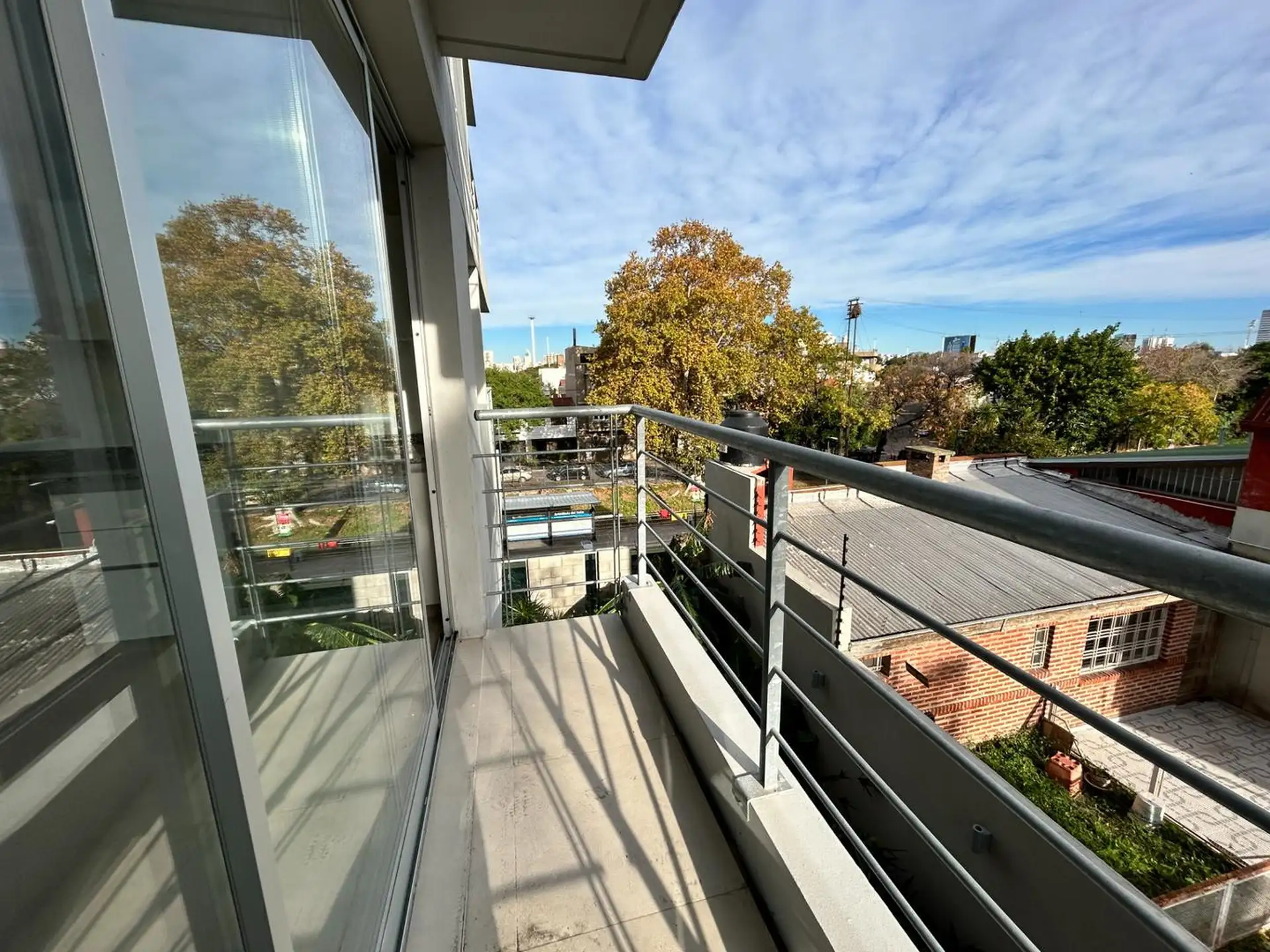 Departamento de 2 ambientes con balcón en Vicente López